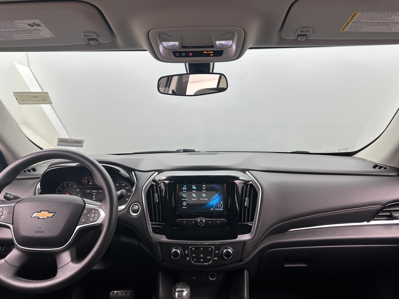 Thumbnail: 2019 Chevrolet Traverse - 3