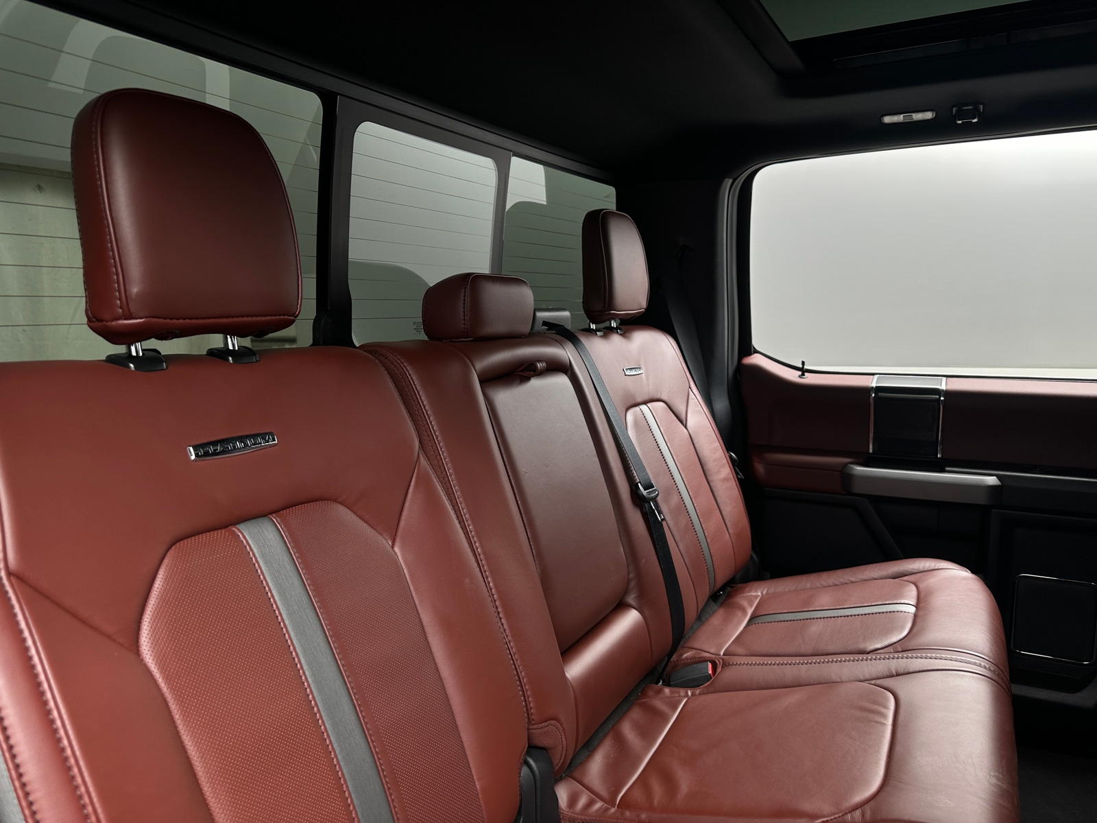 Thumbnail: 2022 Ford Econoline - 5