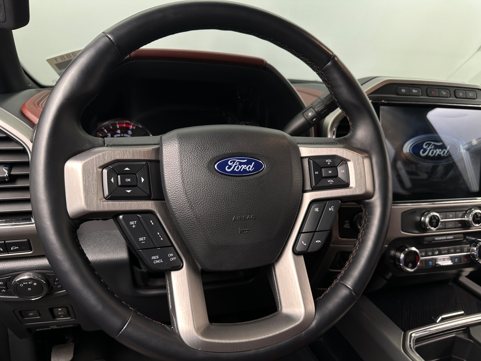 Thumbnail: 2022 Ford Econoline - 4