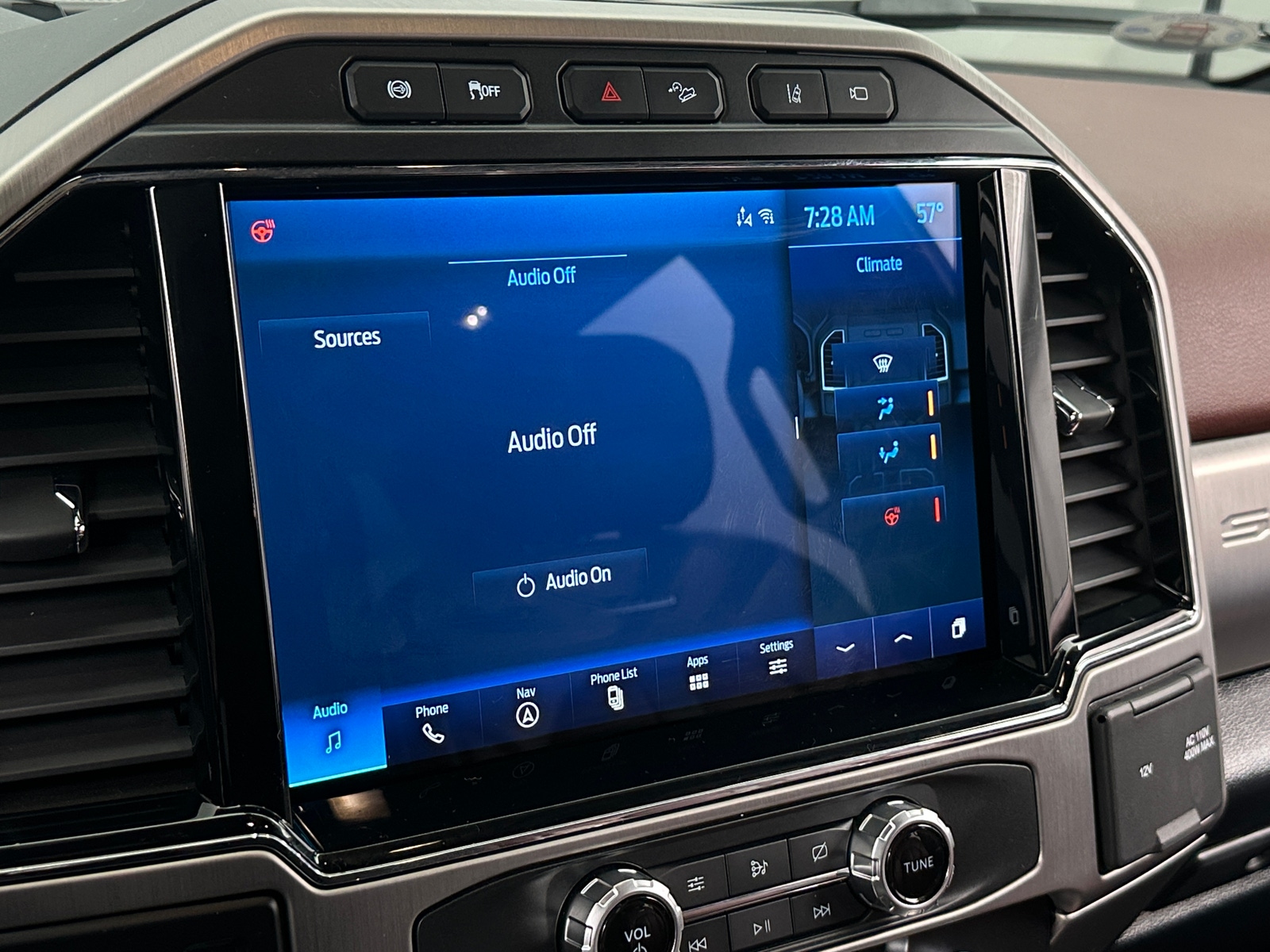 Thumbnail: 2022 Ford Econoline - 3