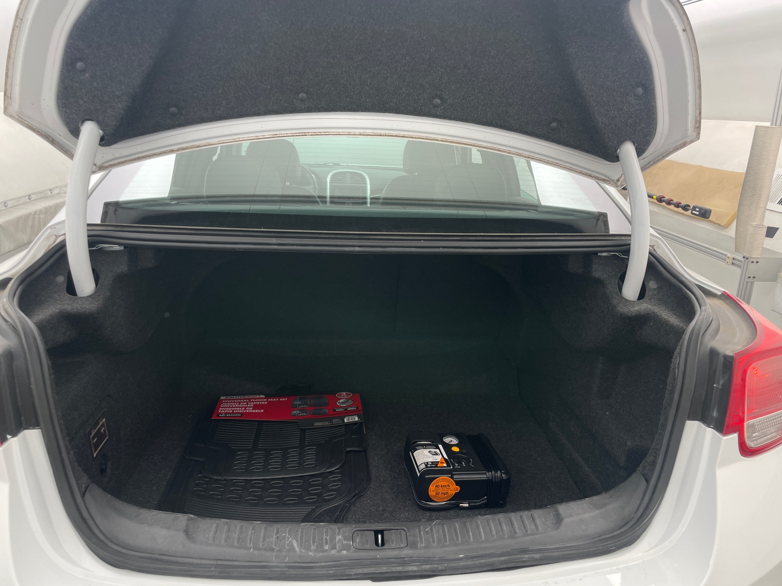 Thumbnail: 2016 Chevrolet Malibu - 7