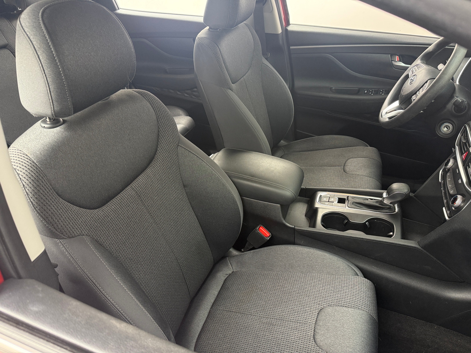 Thumbnail: 2019 Hyundai Santa Fe - 2