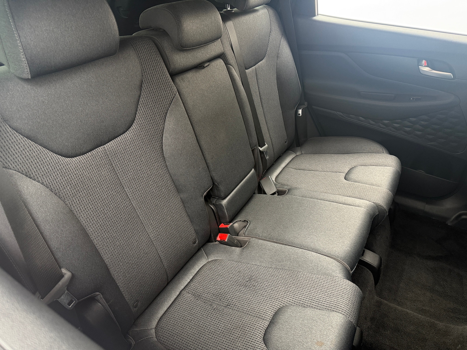 Thumbnail: 2019 Hyundai Santa Fe - 6