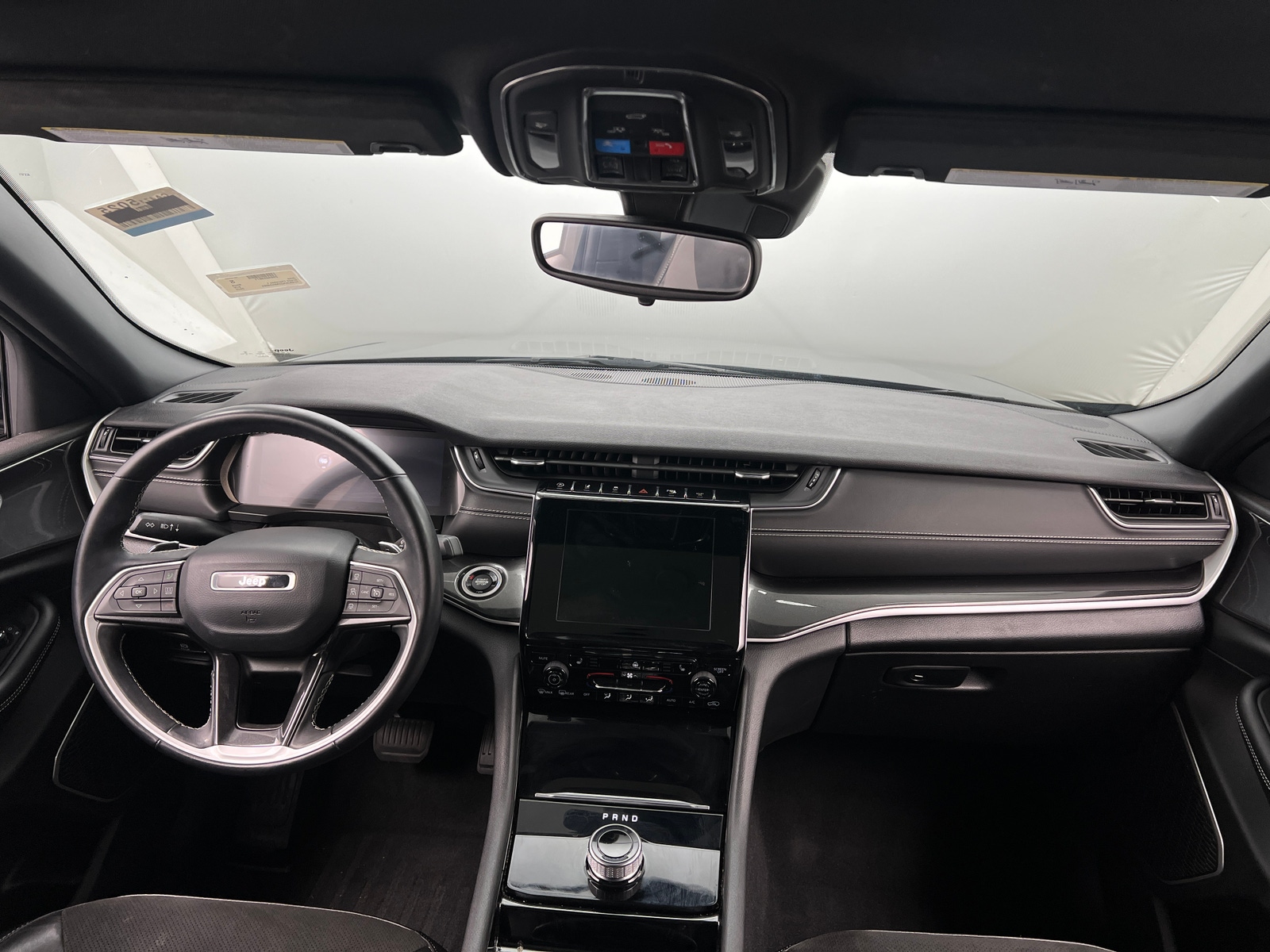 Thumbnail: 2022 Jeep Grand Cherokee L - 2