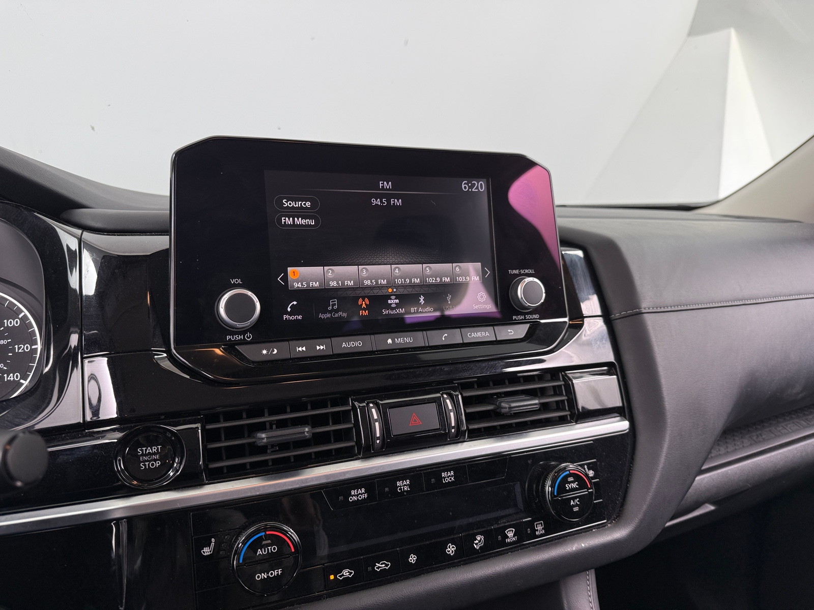 Thumbnail: 2025 Nissan Pathfinder - 4
