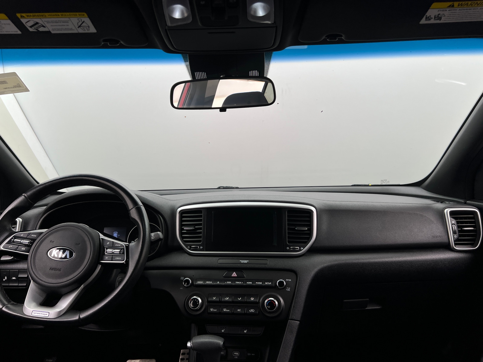 Thumbnail: 2020 Kia Sportage - 3