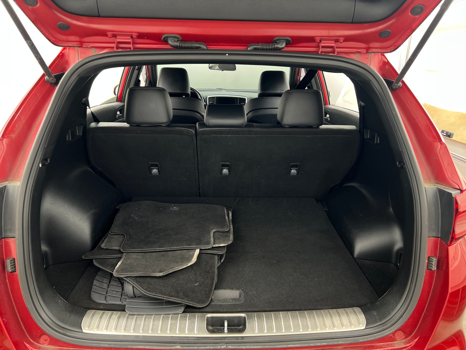 Thumbnail: 2020 Kia Sportage - 7