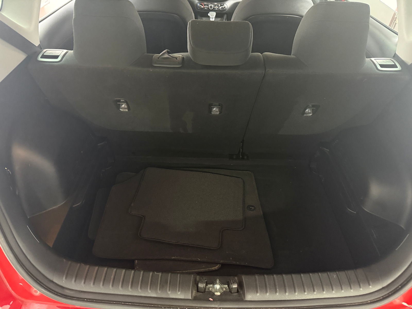 Thumbnail: 2020 Kia Soul - 7