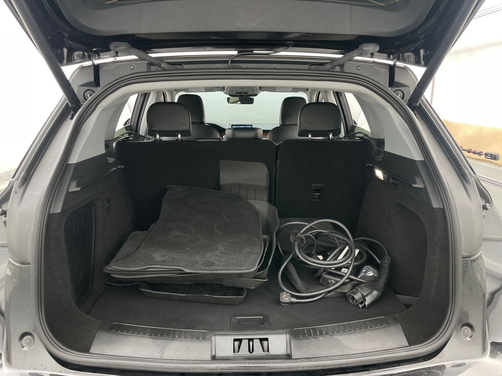 Thumbnail: 2022 Lincoln Corsair - 6