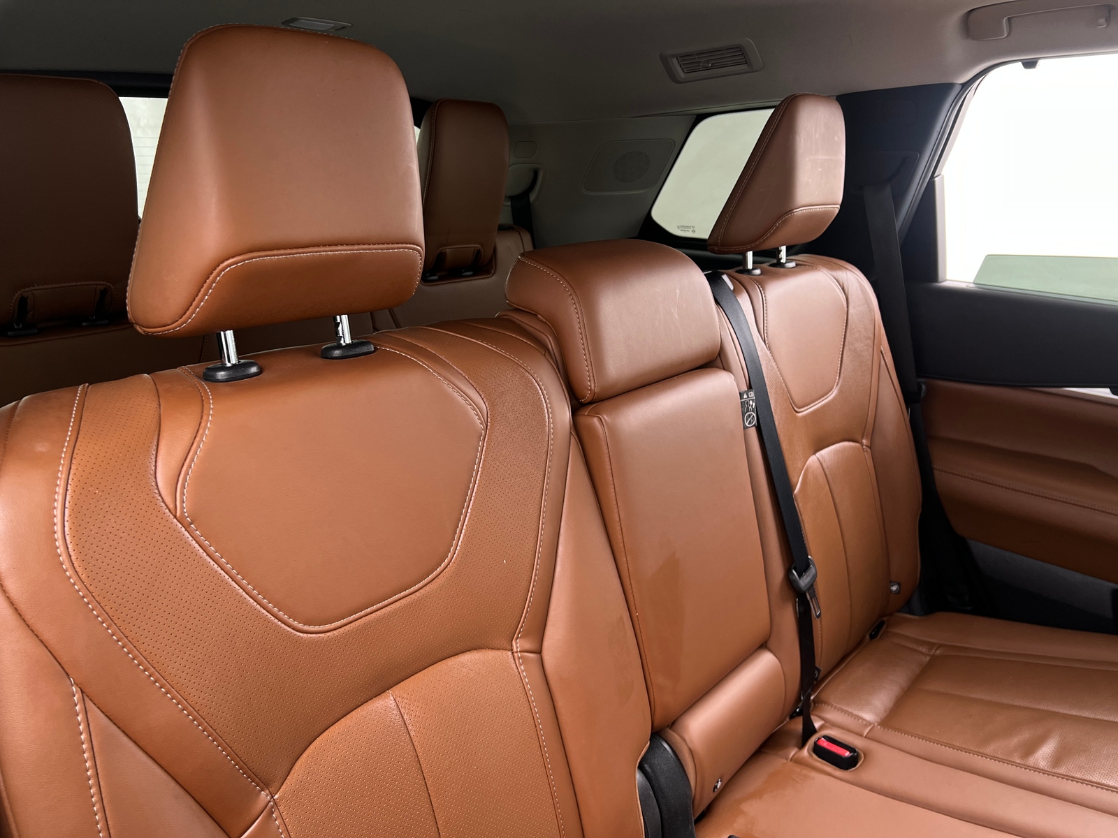 Thumbnail: 2023 INFINITI QX60 - 5