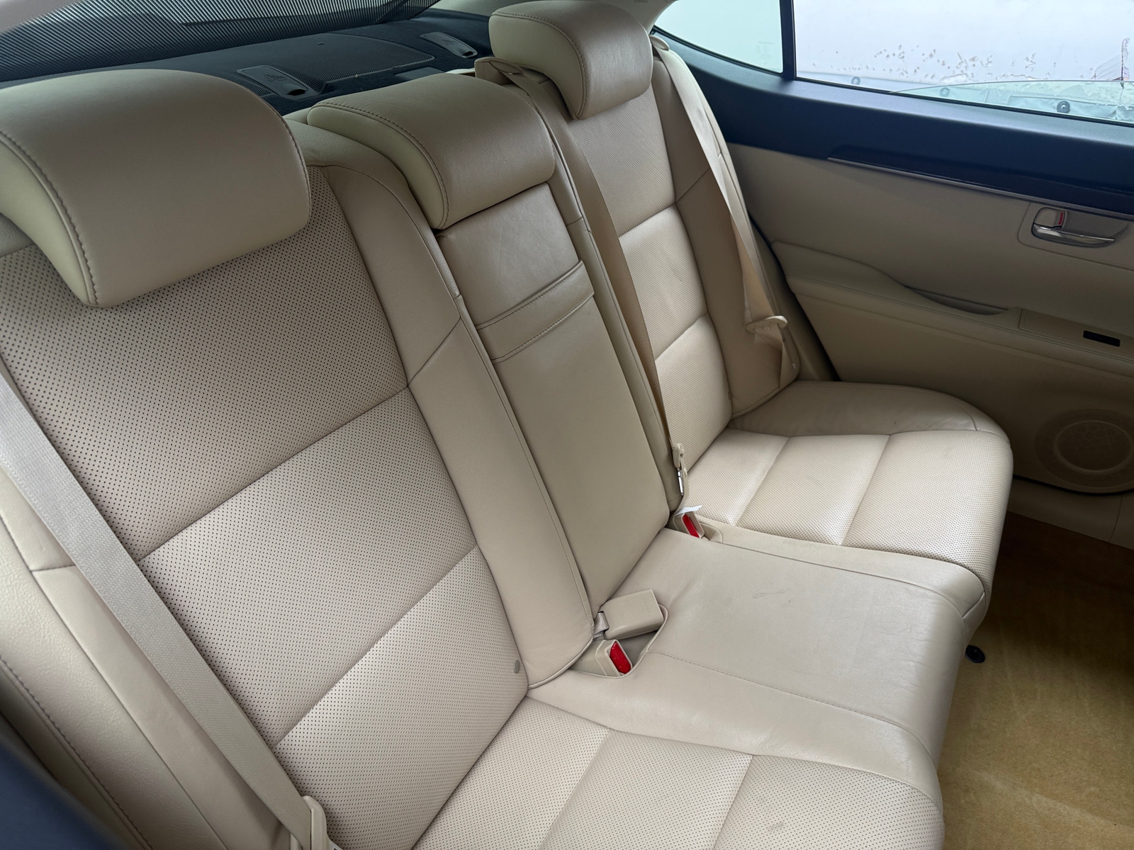 Thumbnail: 2013 Lexus ES - 5