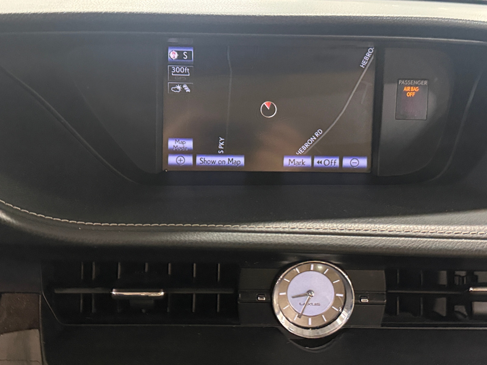 Thumbnail: 2013 Lexus ES - 3