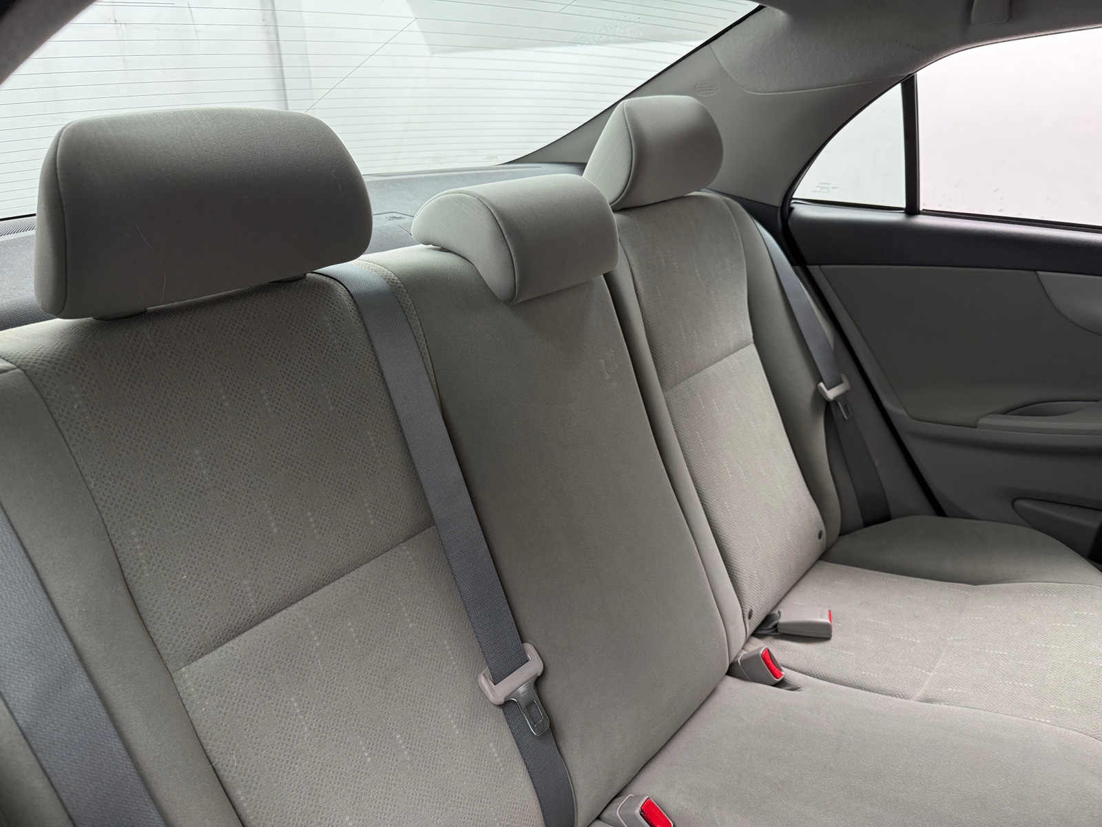 Thumbnail: 2013 Toyota Corolla - 6