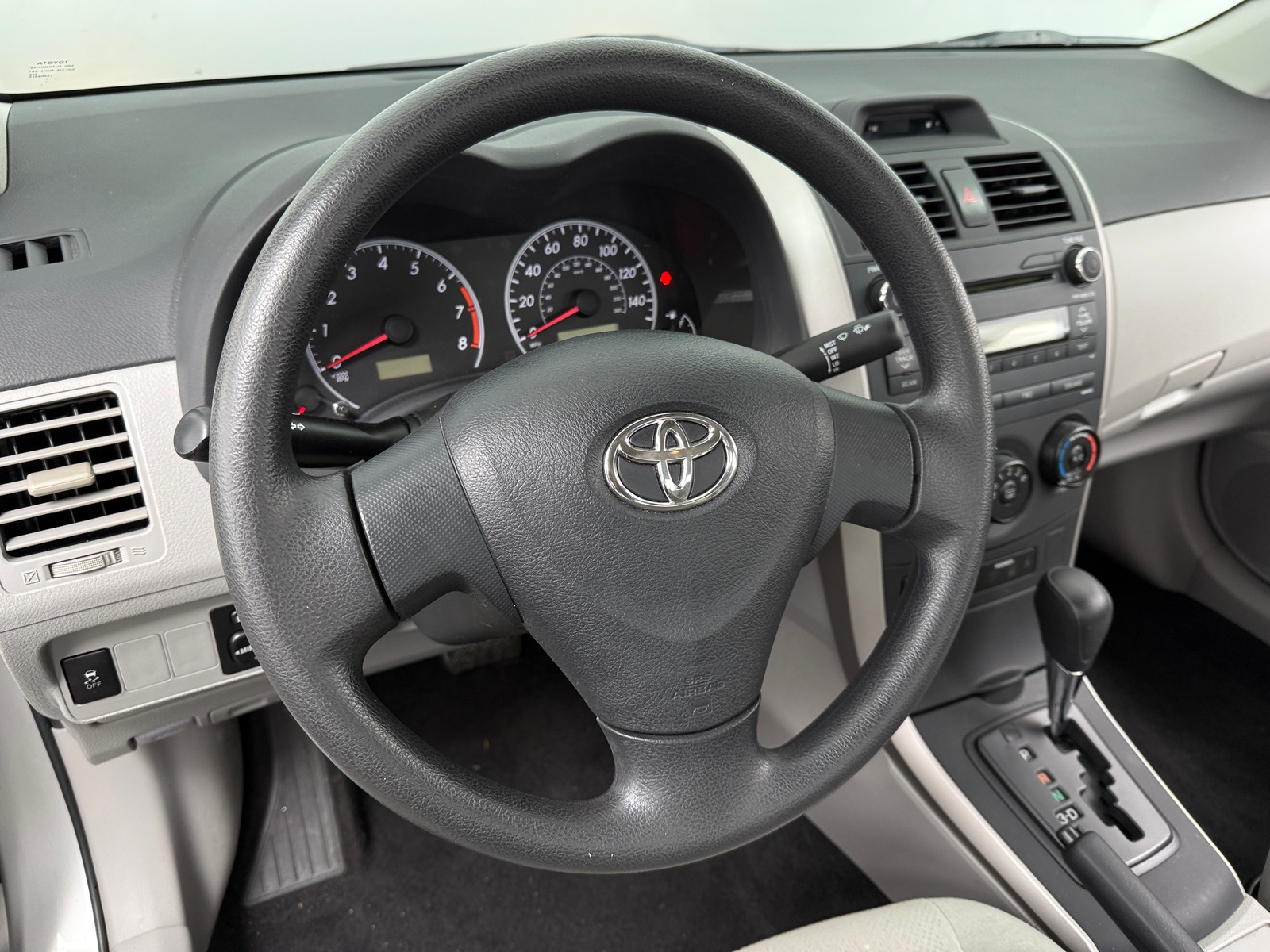 Thumbnail: 2013 Toyota Corolla - 5