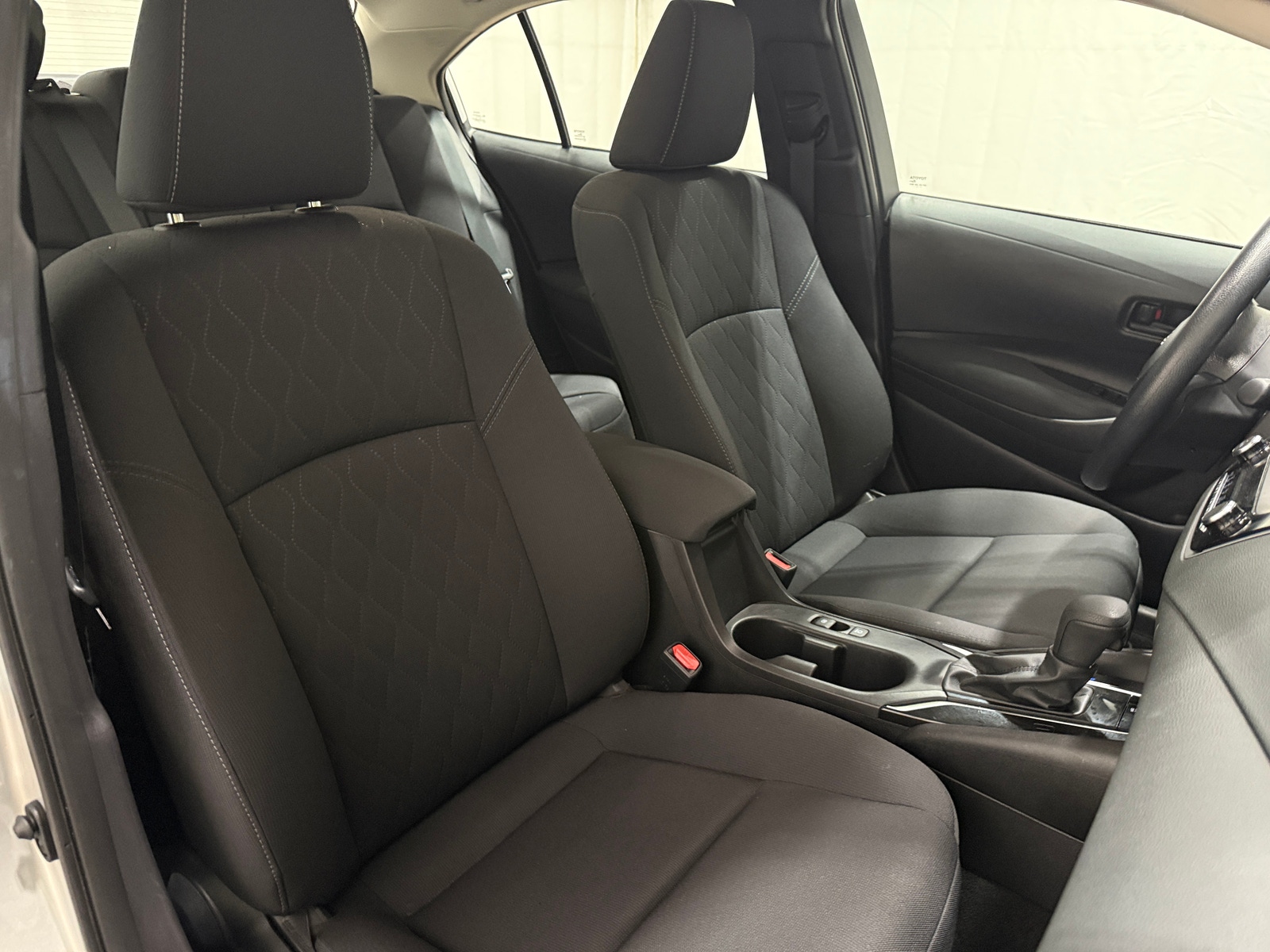 Thumbnail: 2025 Toyota Corolla - 2