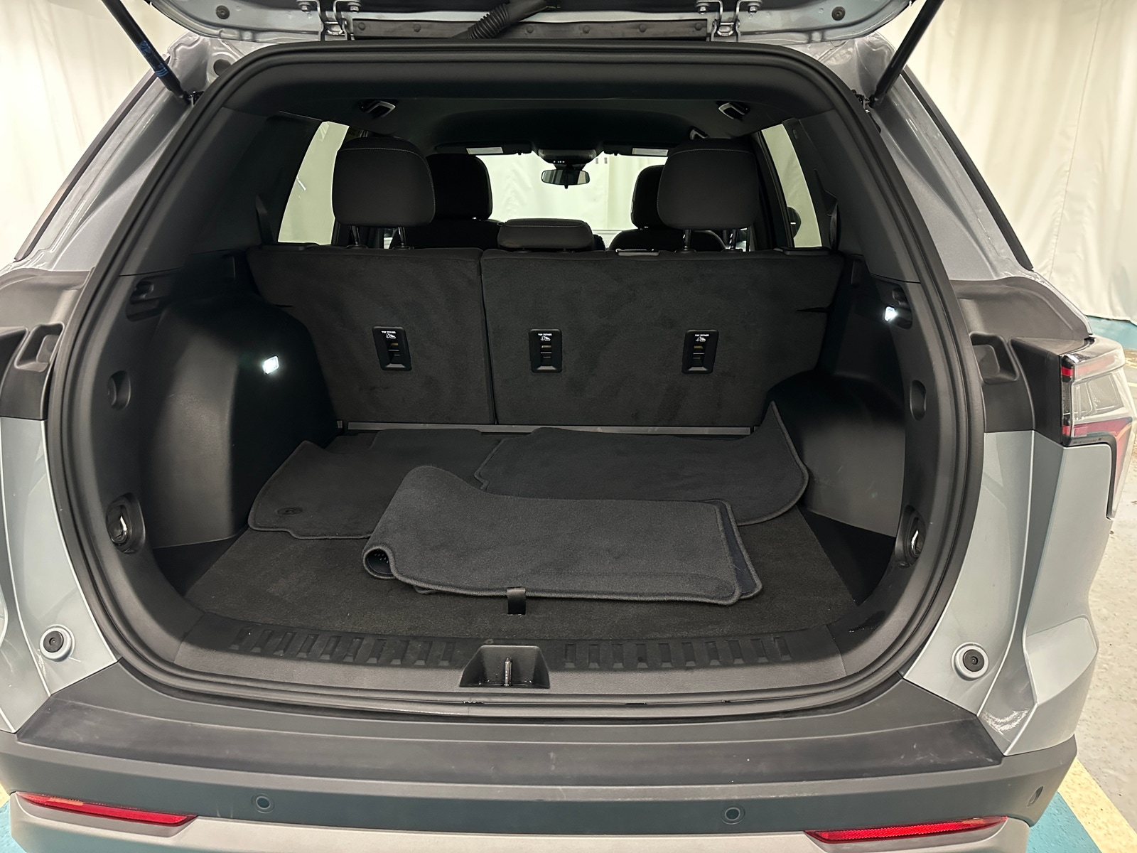 Thumbnail: 2025 Chevrolet Equinox - 7