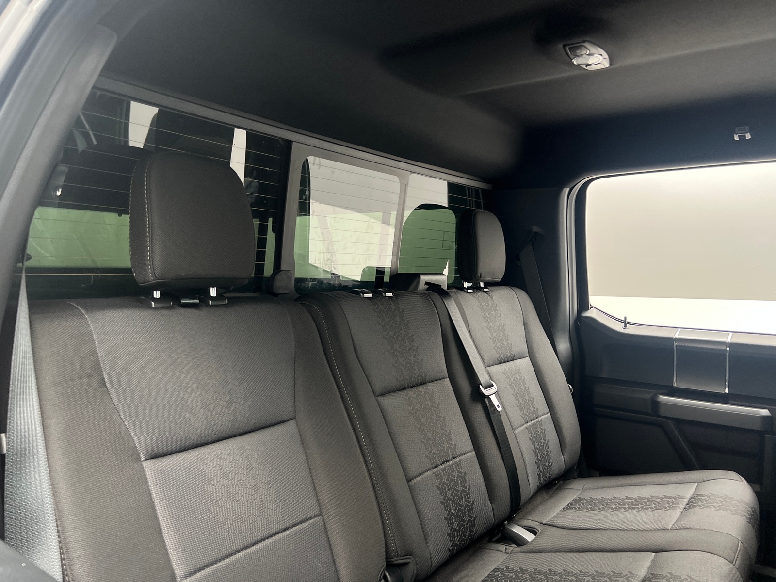 Thumbnail: 2020 Ford Econoline - 6