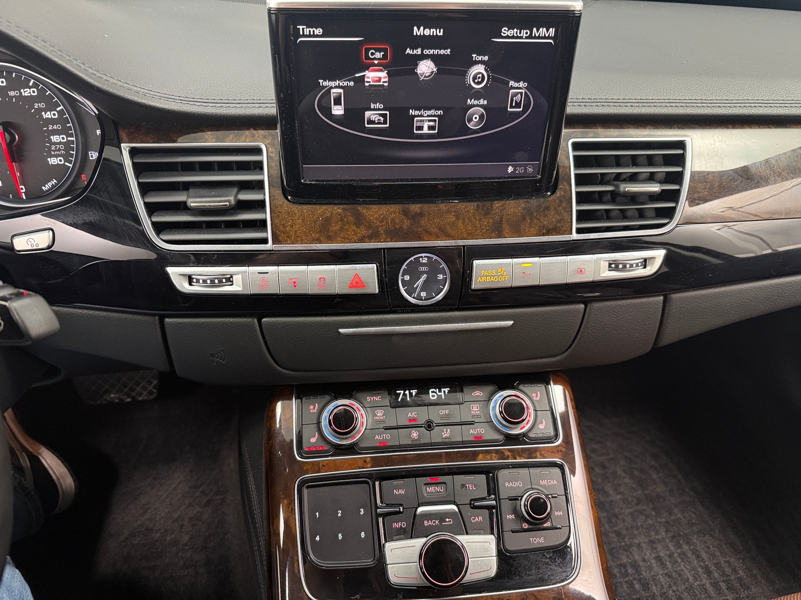 Thumbnail: 2017 Audi A8 - 3