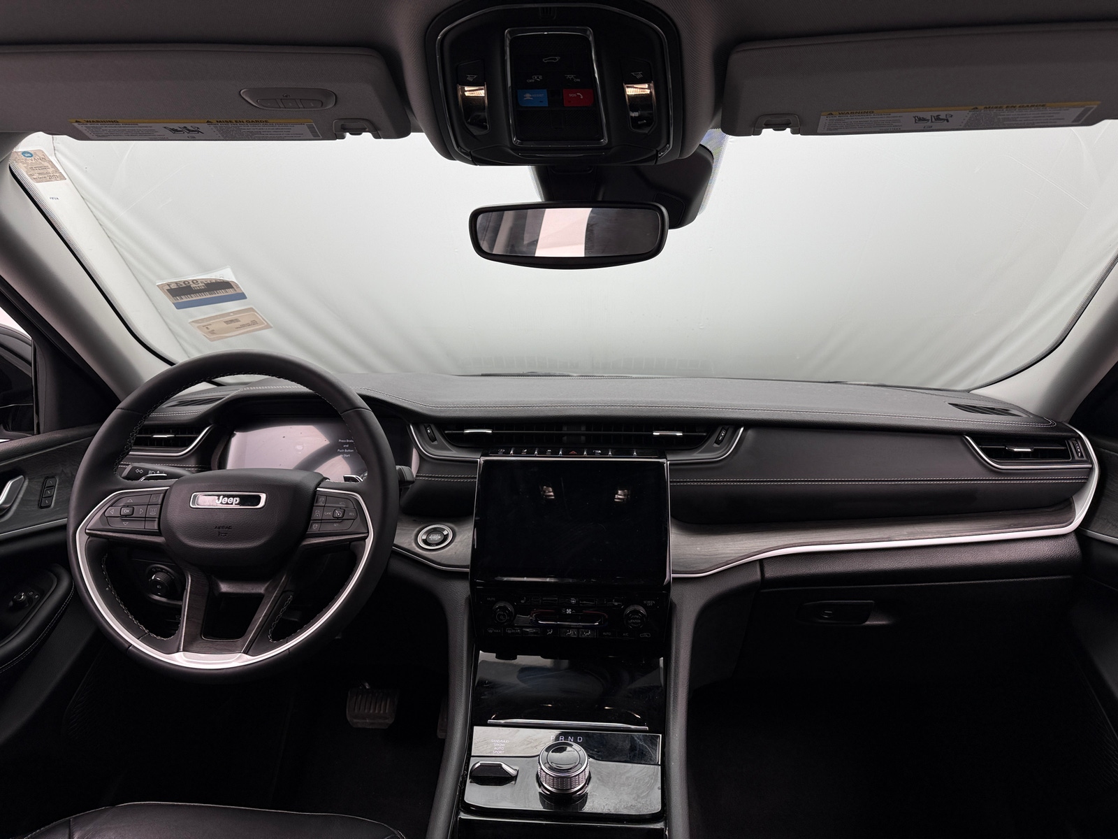 Thumbnail: 2023 Jeep Grand Cherokee - 3