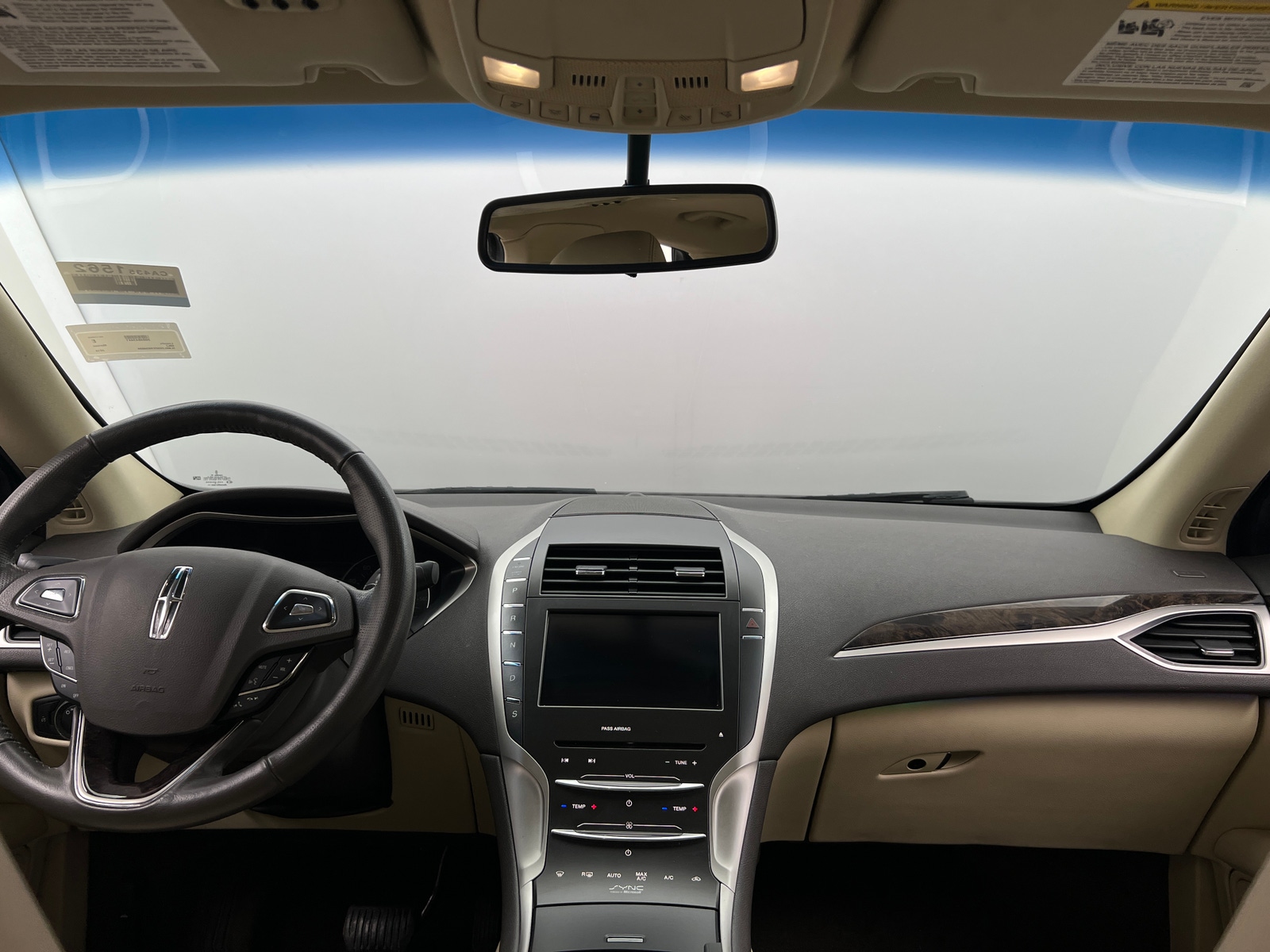 Thumbnail: 2014 Lincoln MKZ - 2