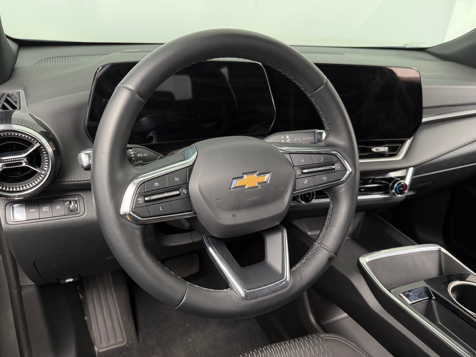 Thumbnail: 2025 Chevrolet Equinox - 5