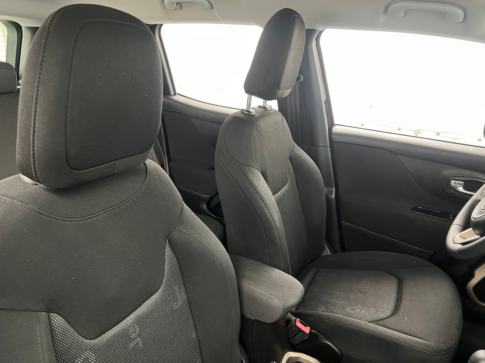 Thumbnail: 2017 Jeep Renegade - 2