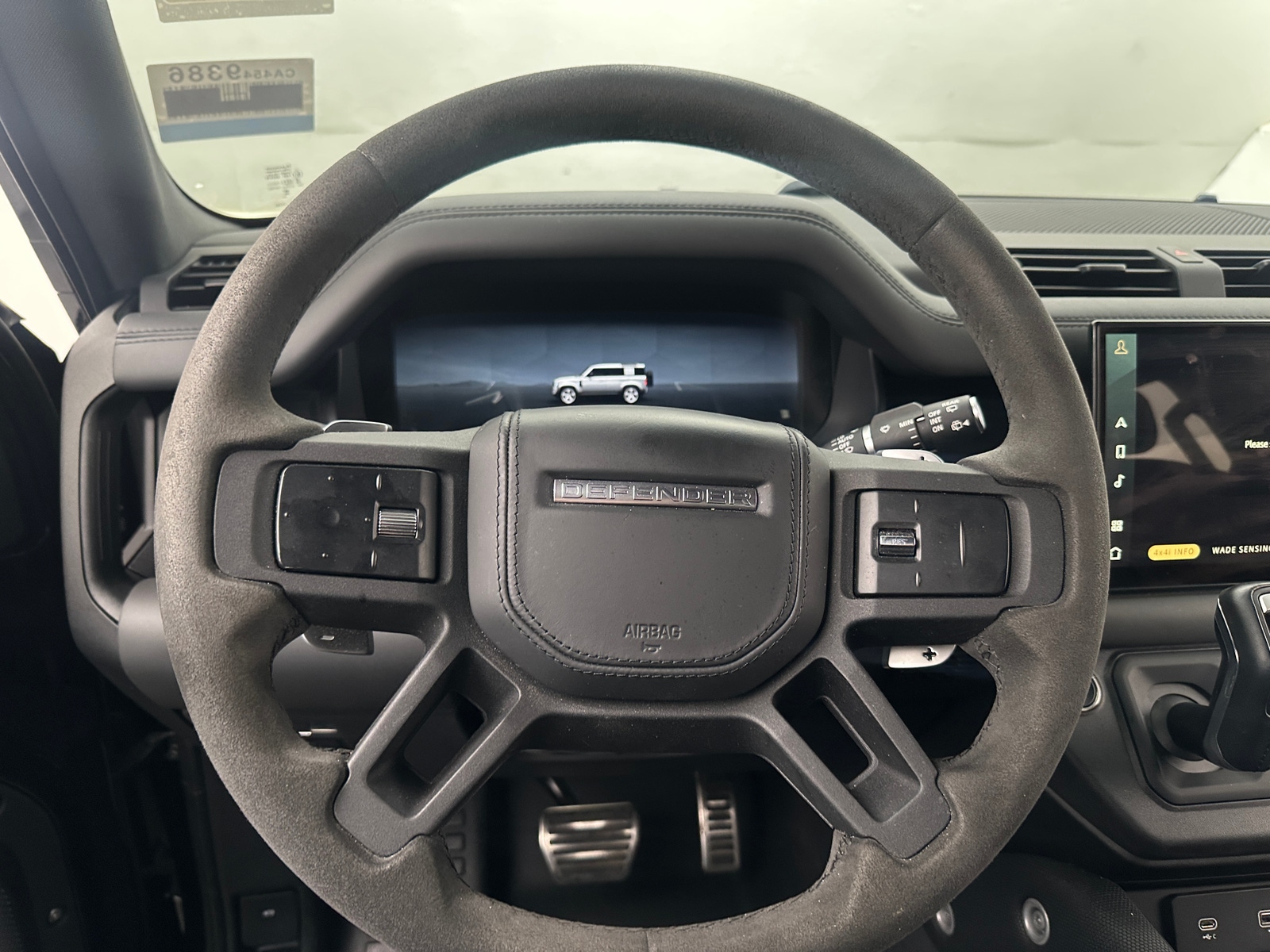 Thumbnail: 2023 Land Rover Defender - 4