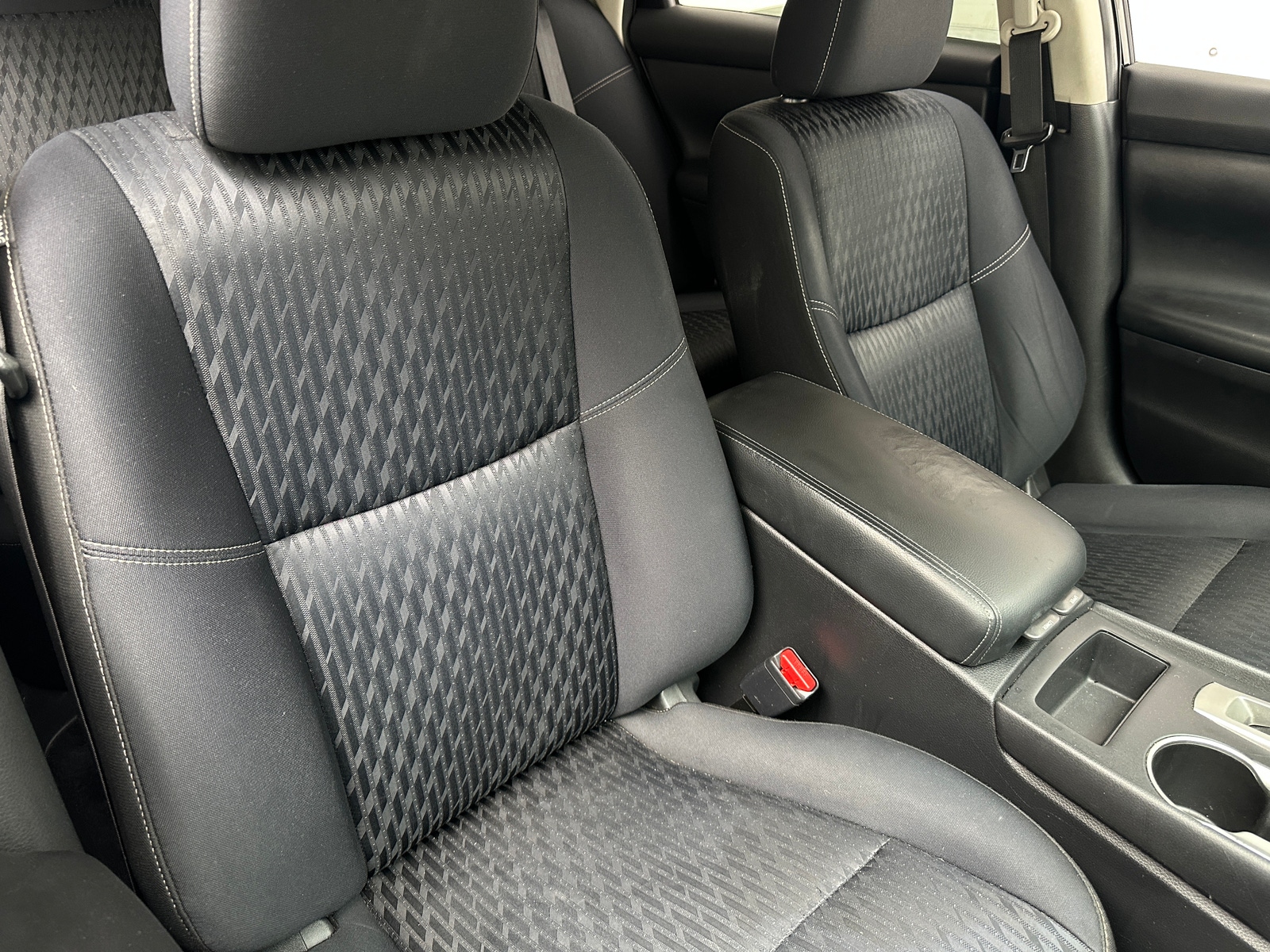 Thumbnail: 2017 Nissan Altima - 2