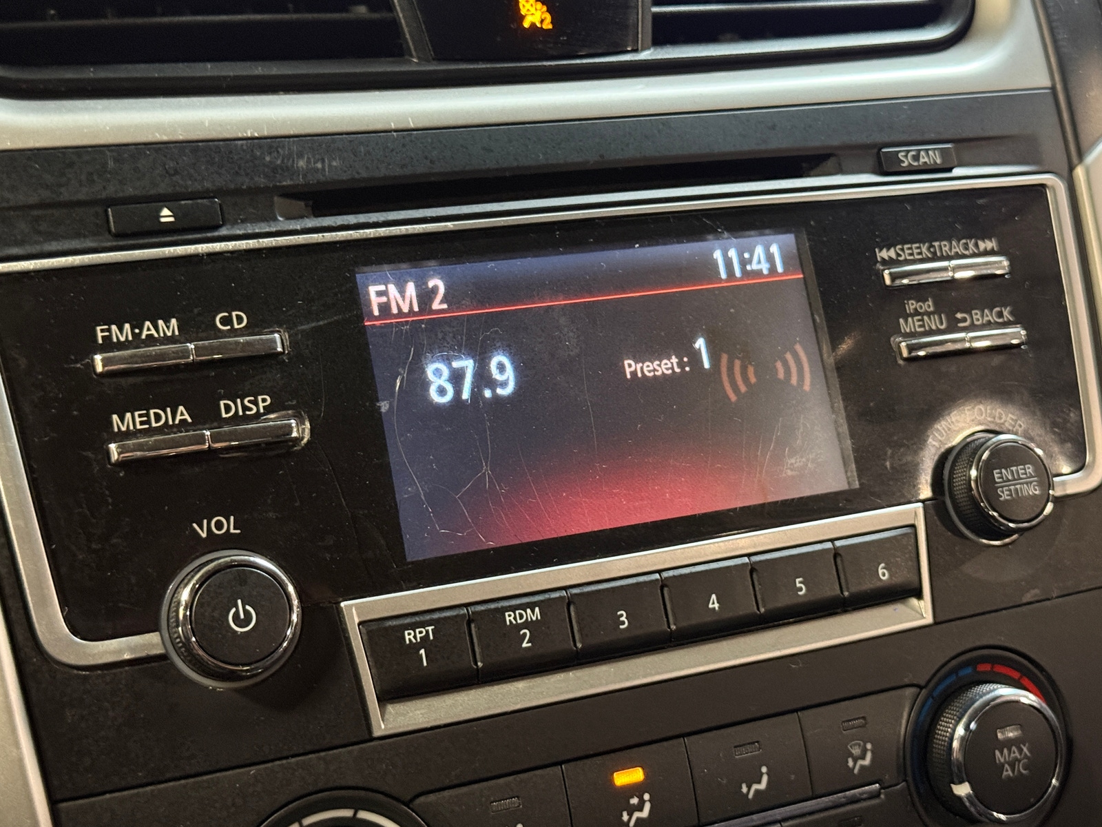 Thumbnail: 2017 Nissan Altima - 4