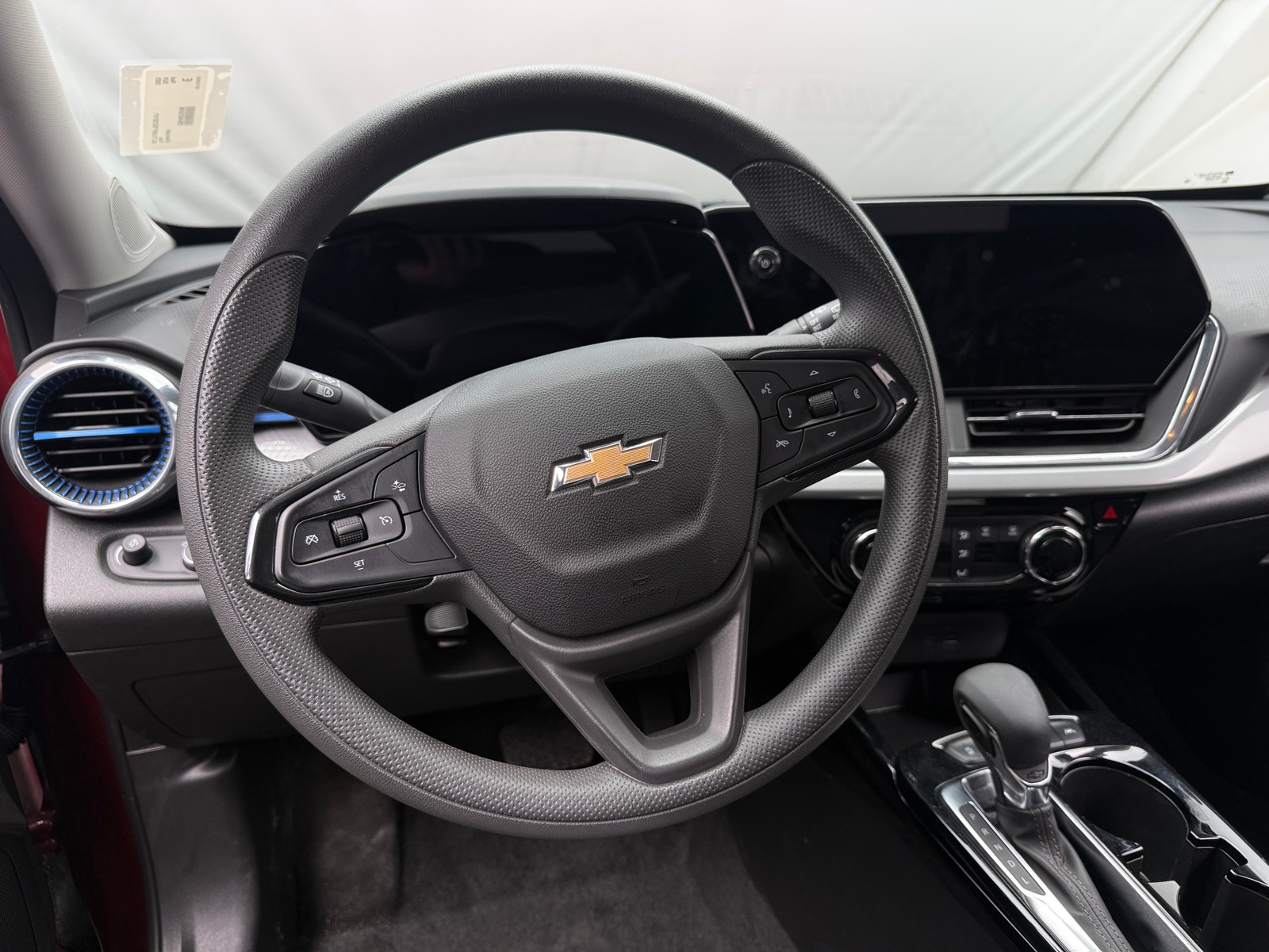 Thumbnail: 2025 Chevrolet Trax - 5