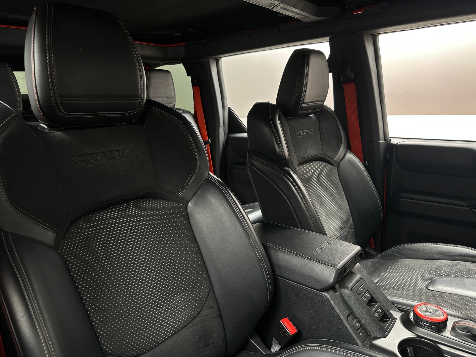 Thumbnail: 2022 Ford Bronco - 2