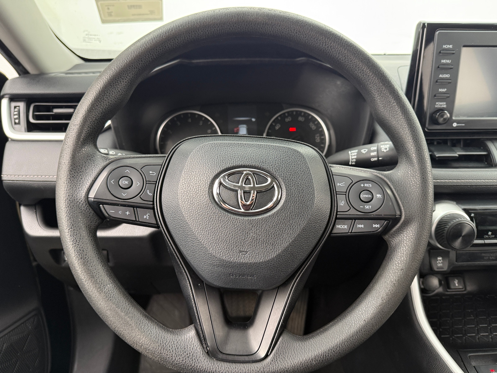 Thumbnail: 2022 Toyota RAV4 - 5