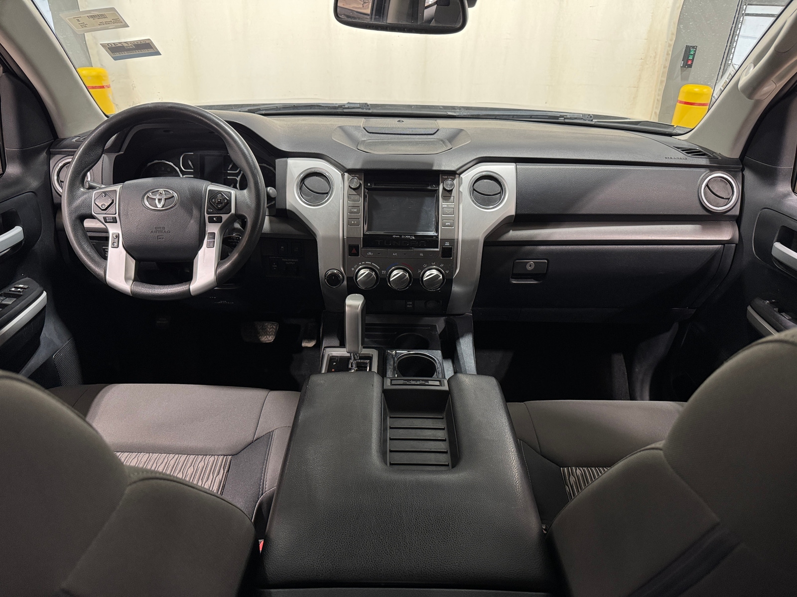 Thumbnail: 2019 Toyota Tundra - 3