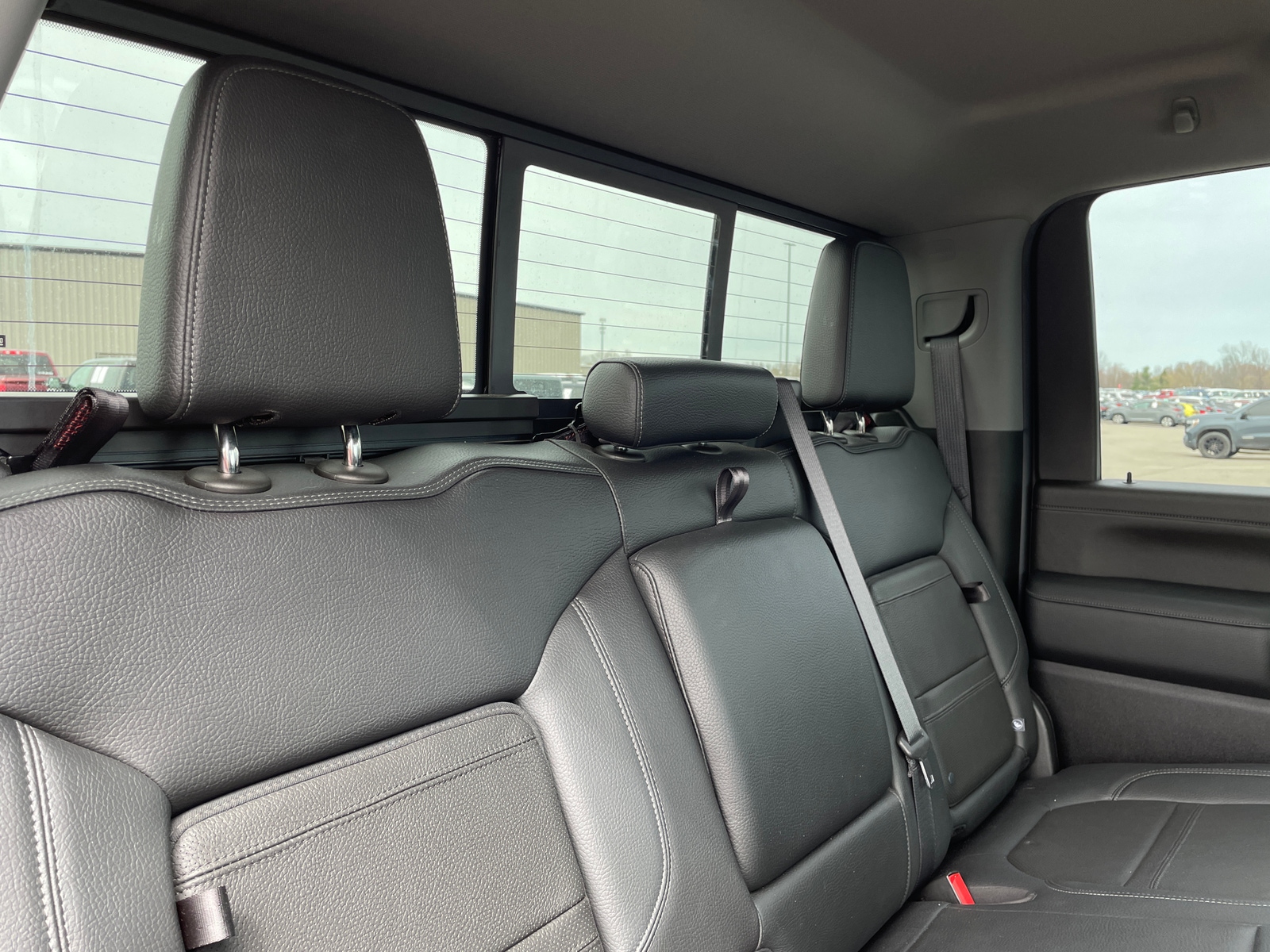 Thumbnail: 2022 GMC Sierra 2500 - 5