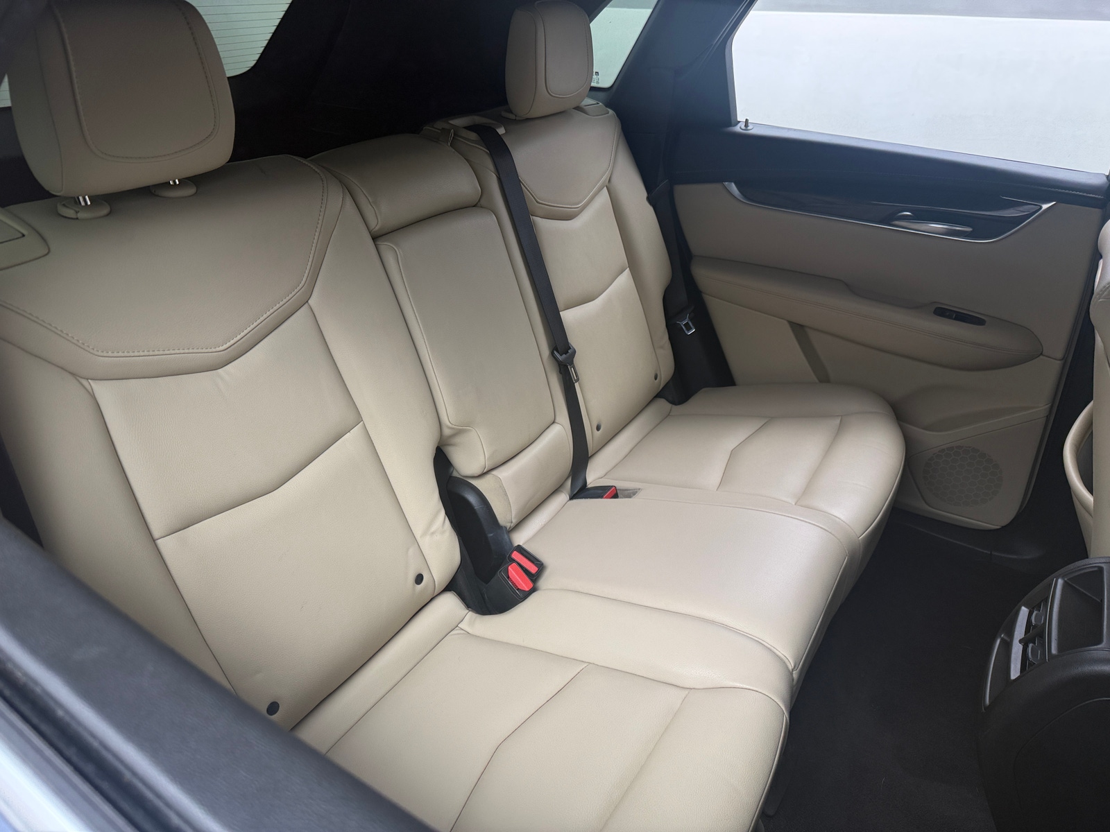 Thumbnail: 2017 Cadillac XT5 - 5