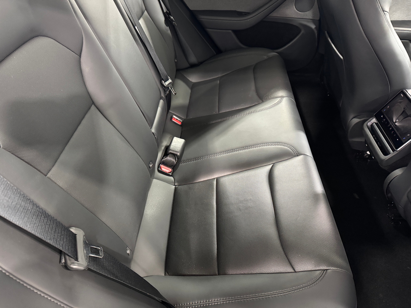 Thumbnail: 2025 Tesla Model 3 - 5