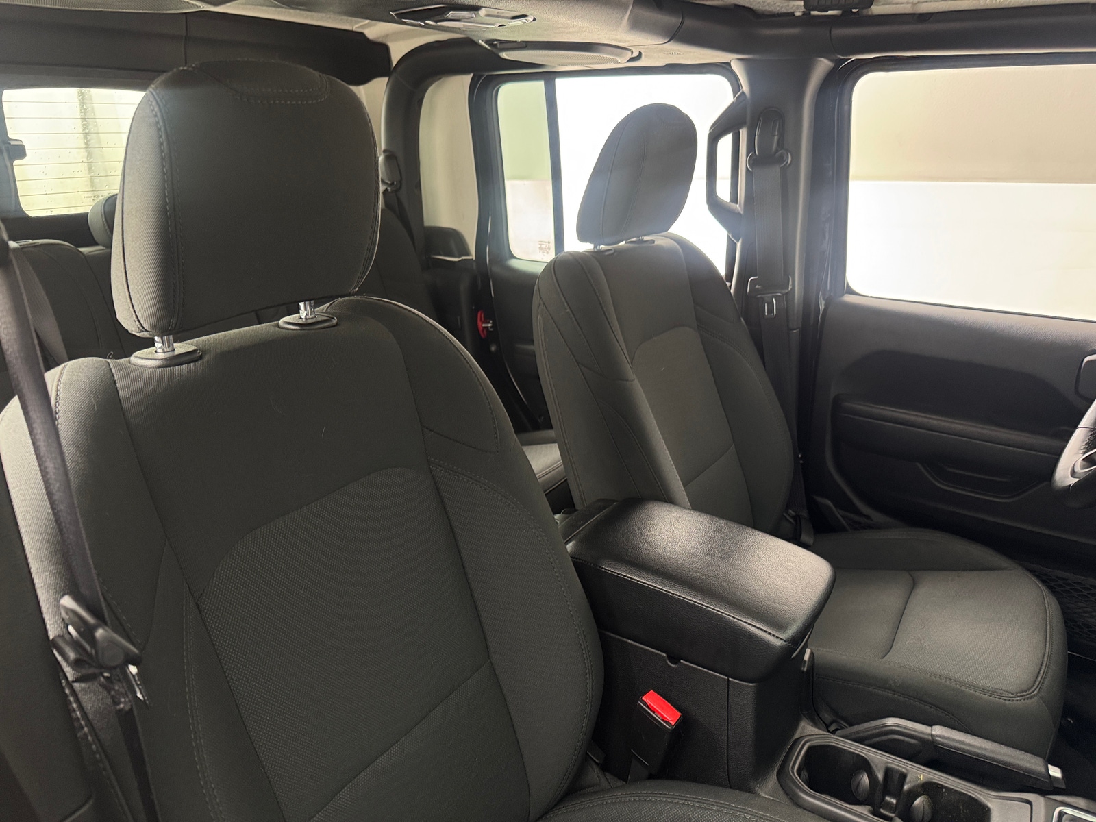 Thumbnail: 2022 Jeep Gladiator - 2