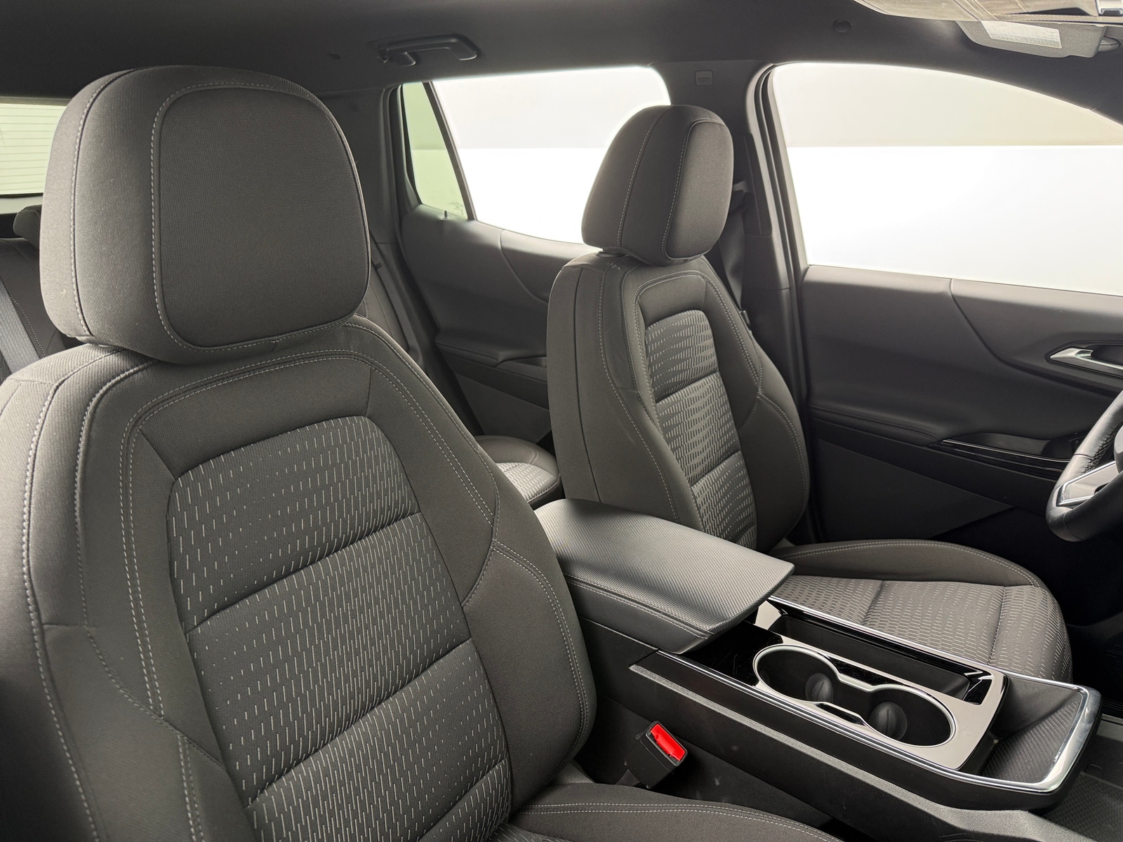 Thumbnail: 2025 Chevrolet Equinox - 2