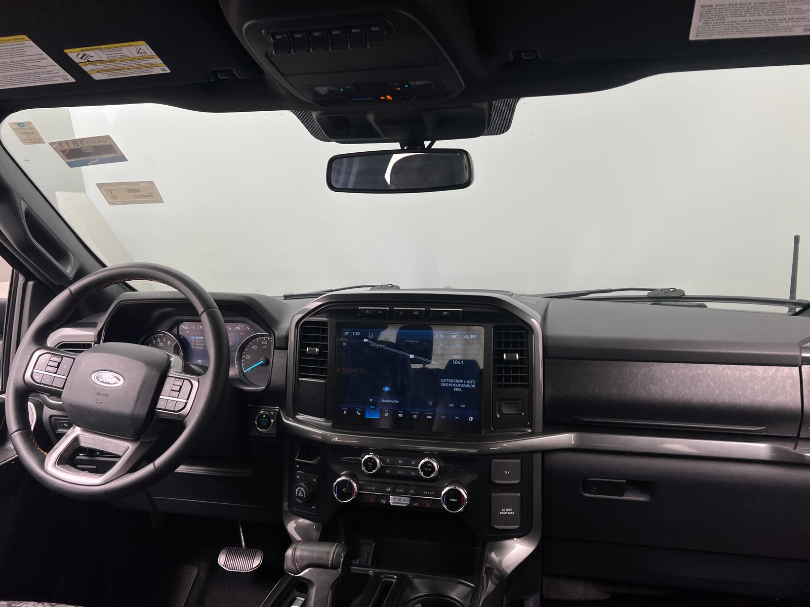 Thumbnail: 2023 Ford Econoline - 3