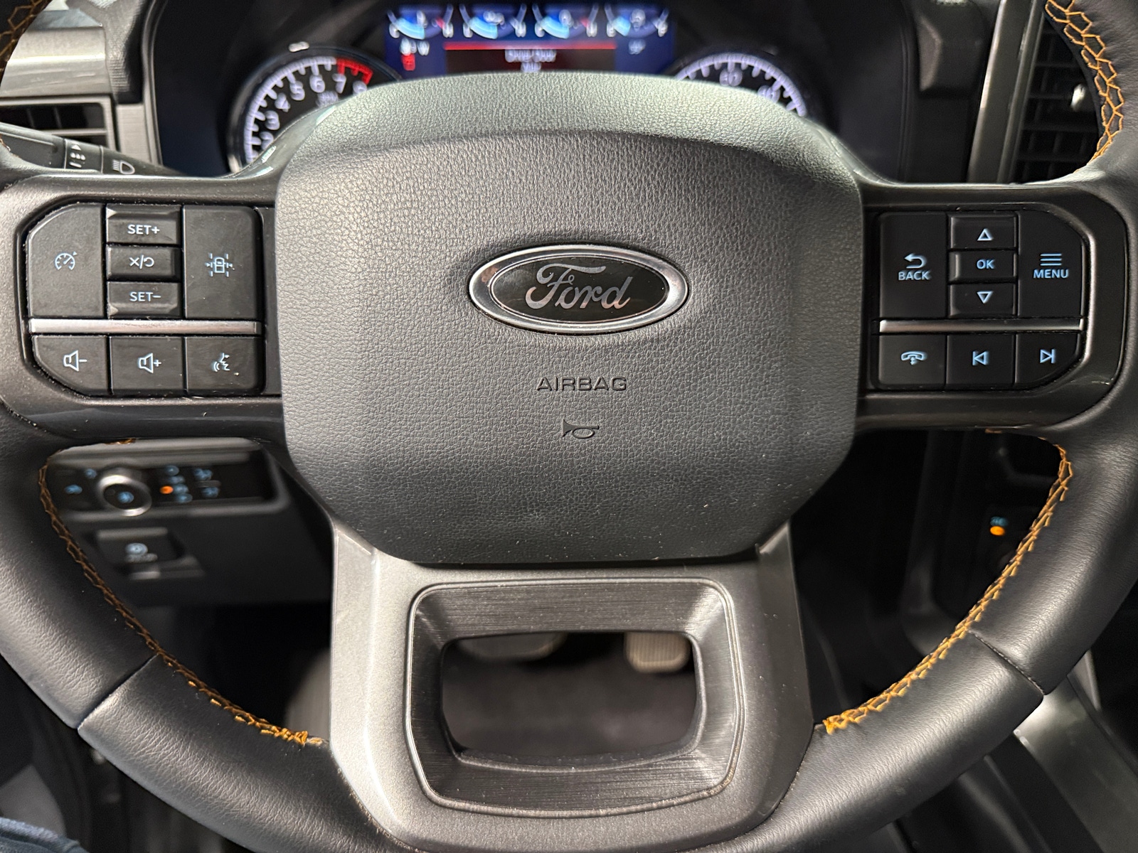 Thumbnail: 2023 Ford Econoline - 5