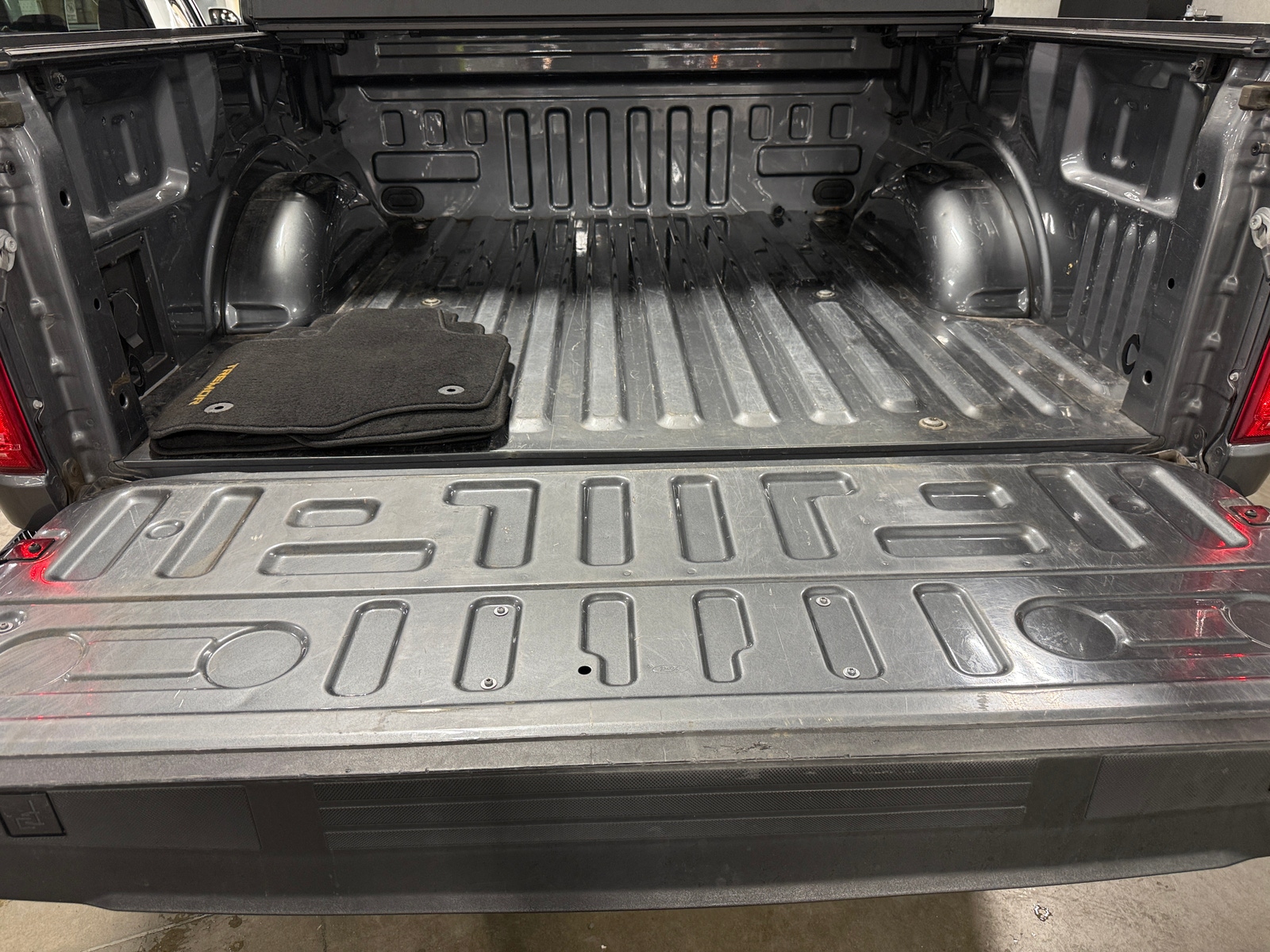 Thumbnail: 2023 Ford Econoline - 7