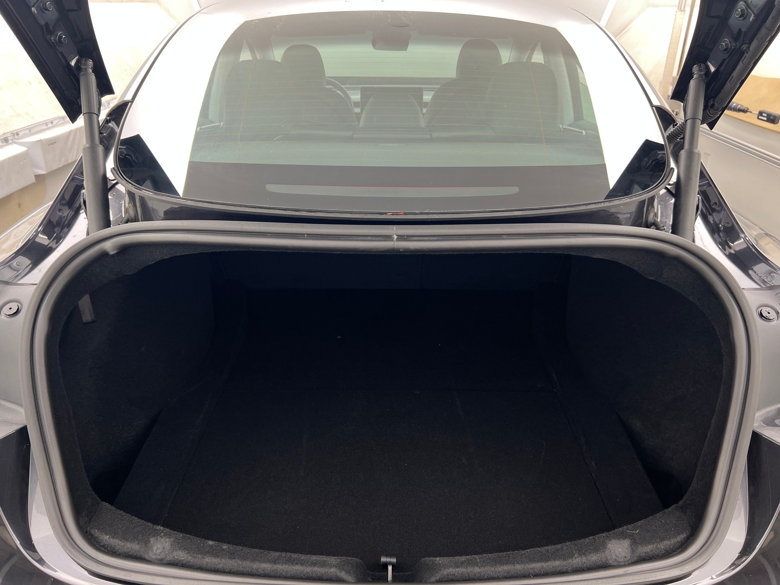 Thumbnail: 2025 Tesla Model 3 - 6