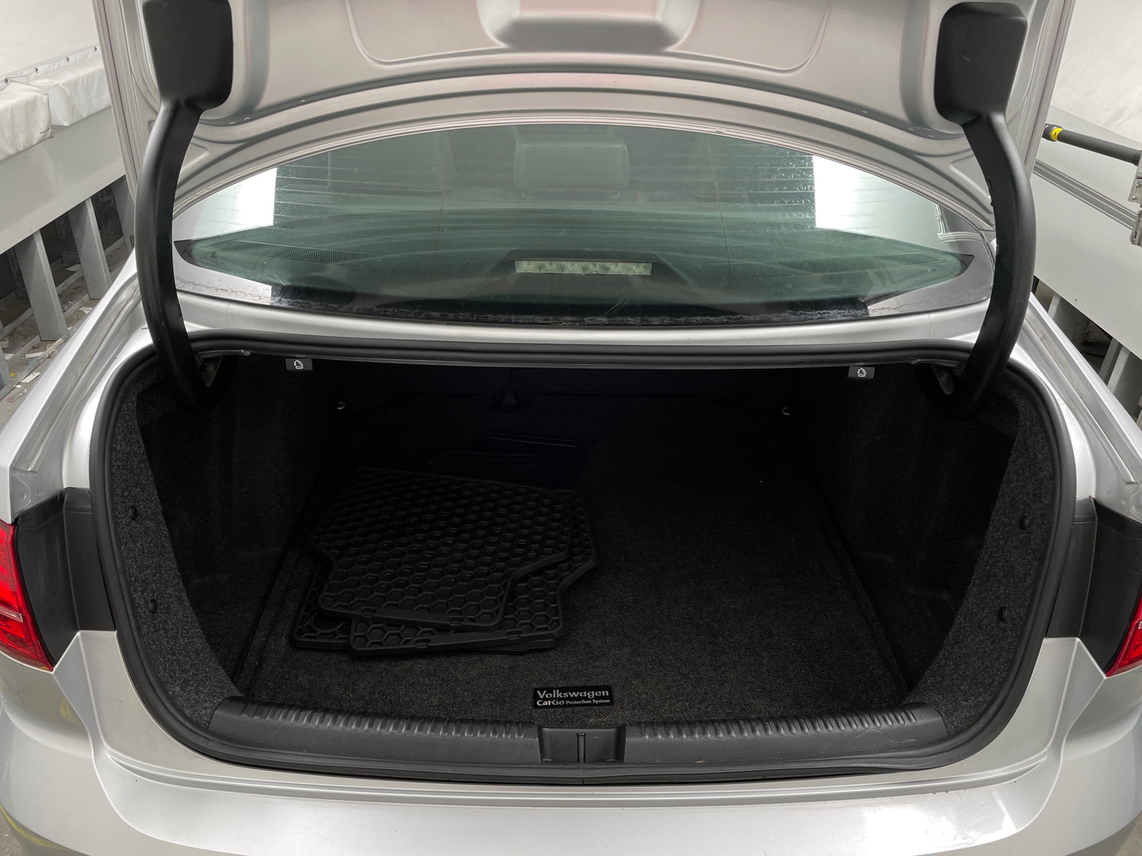 Thumbnail: 2015 Volkswagen Jetta - 6