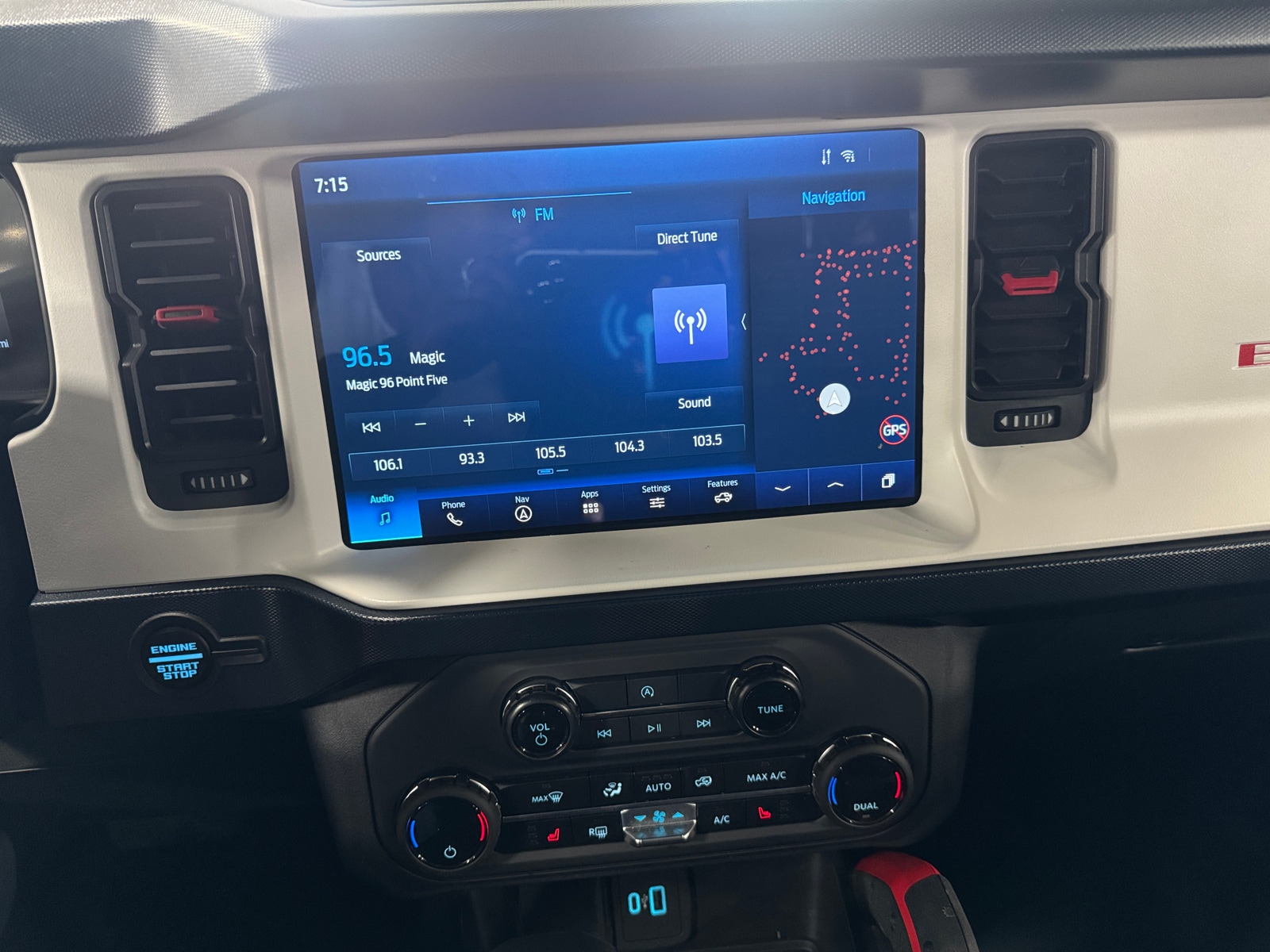 Thumbnail: 2024 Ford Bronco - 4