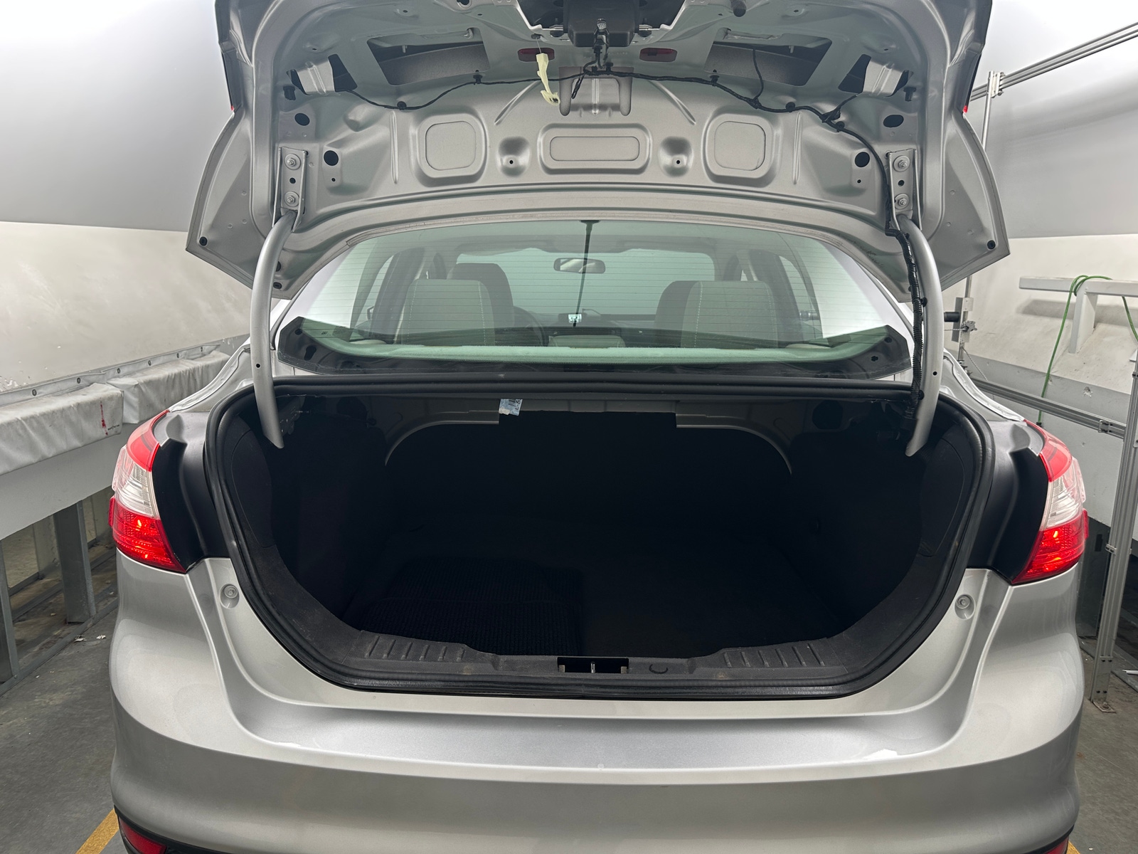 Thumbnail: 2013 Ford Focus - 7