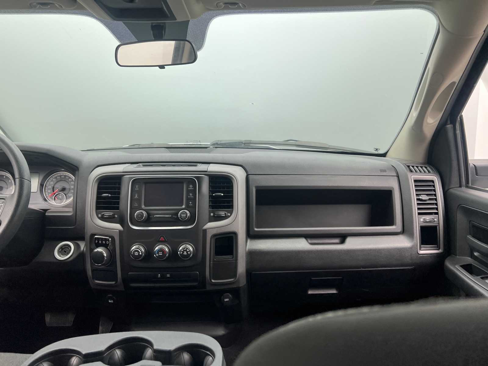 Thumbnail: 2023 RAM 1500 Classic - 3