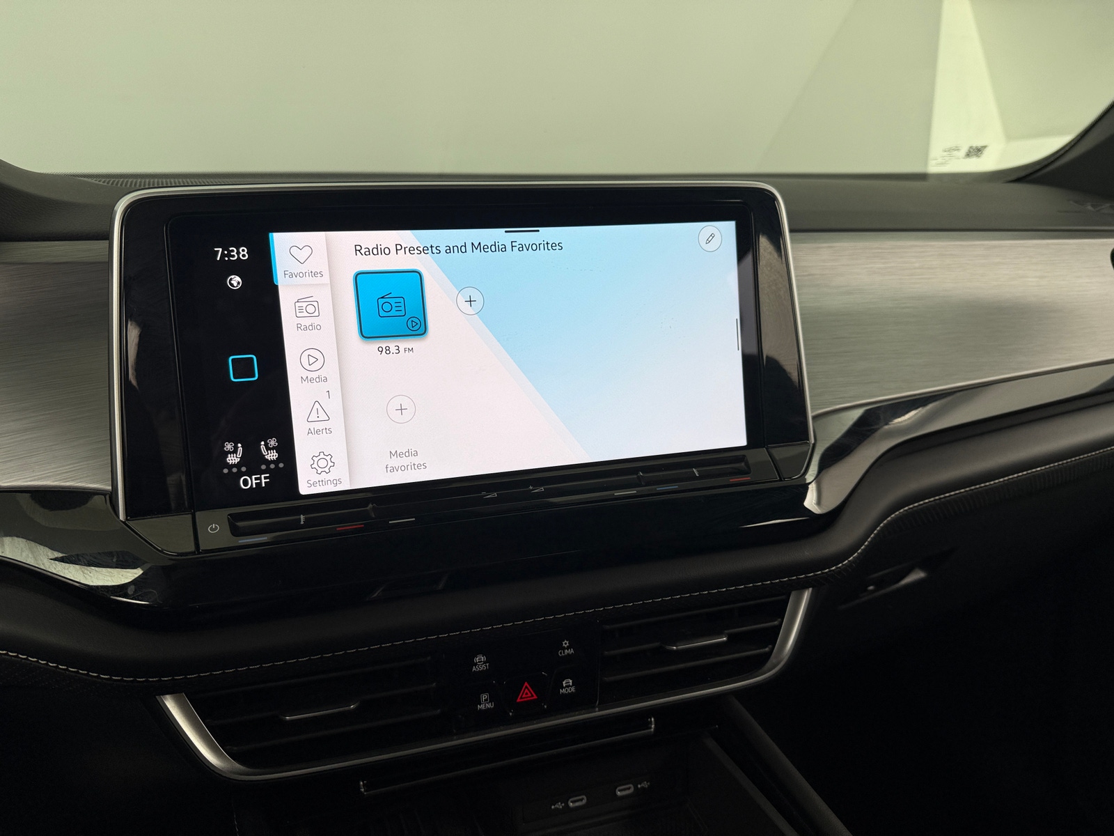 Thumbnail: 2025 Volkswagen Atlas - 3