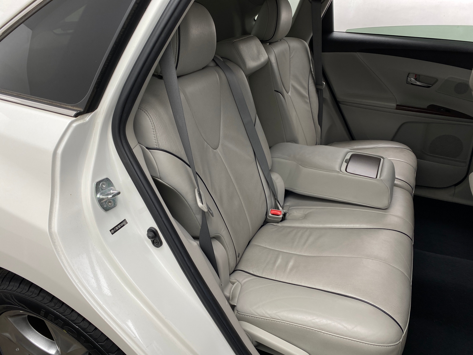 Thumbnail: 2010 Toyota Venza - 5