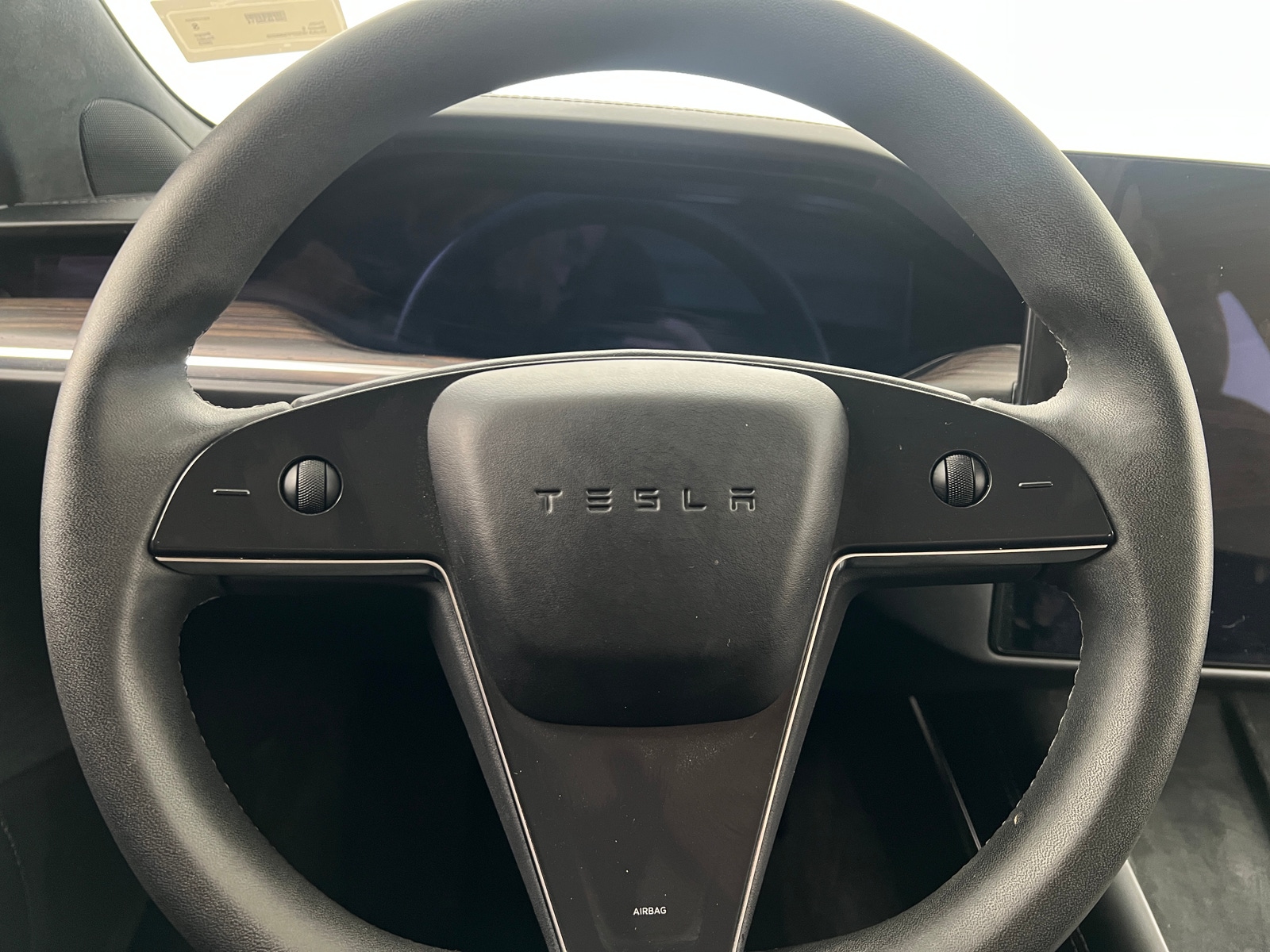 Thumbnail: 2023 Tesla Model S - 4