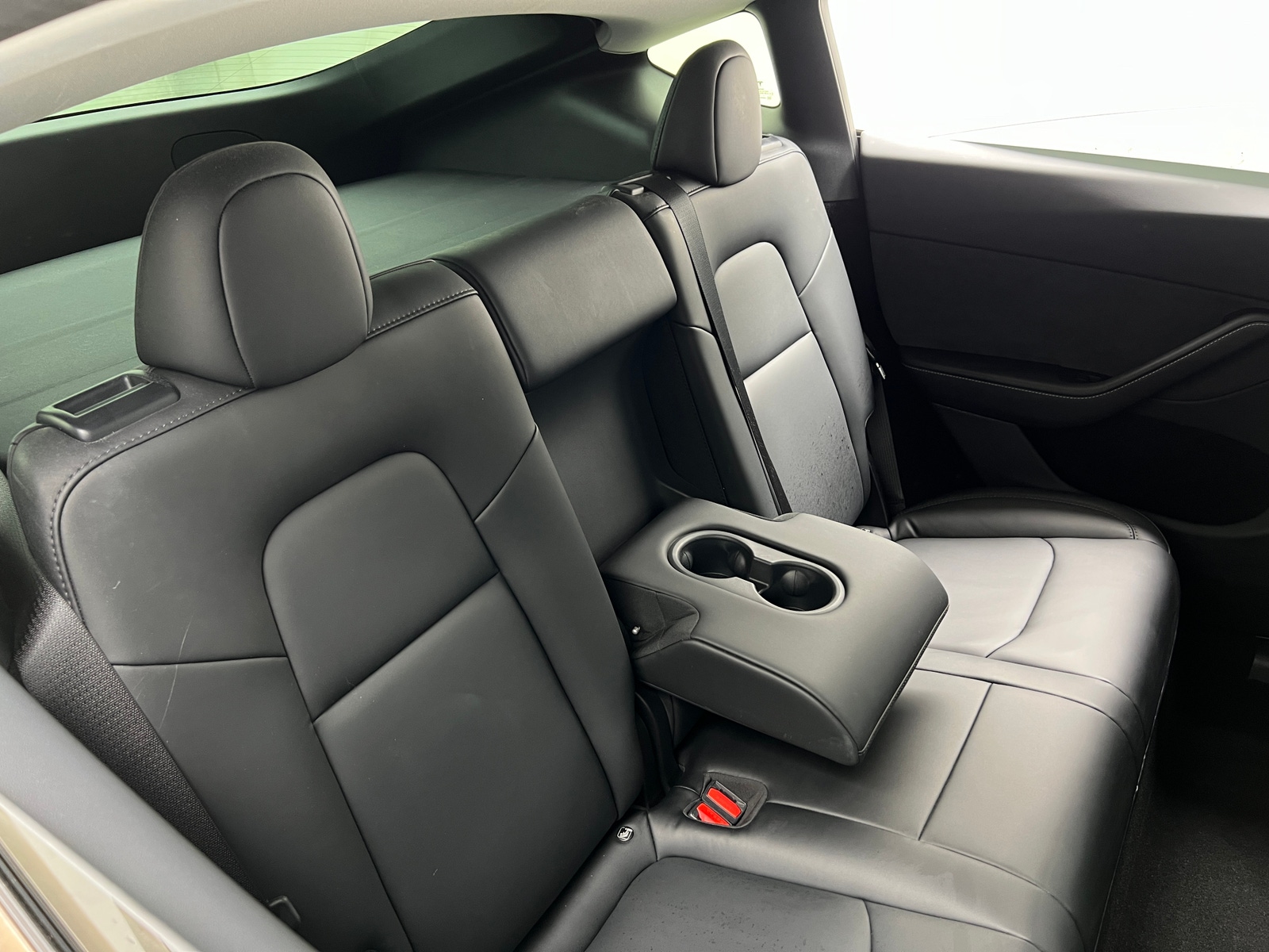 Thumbnail: 2023 Tesla Model Y - 4